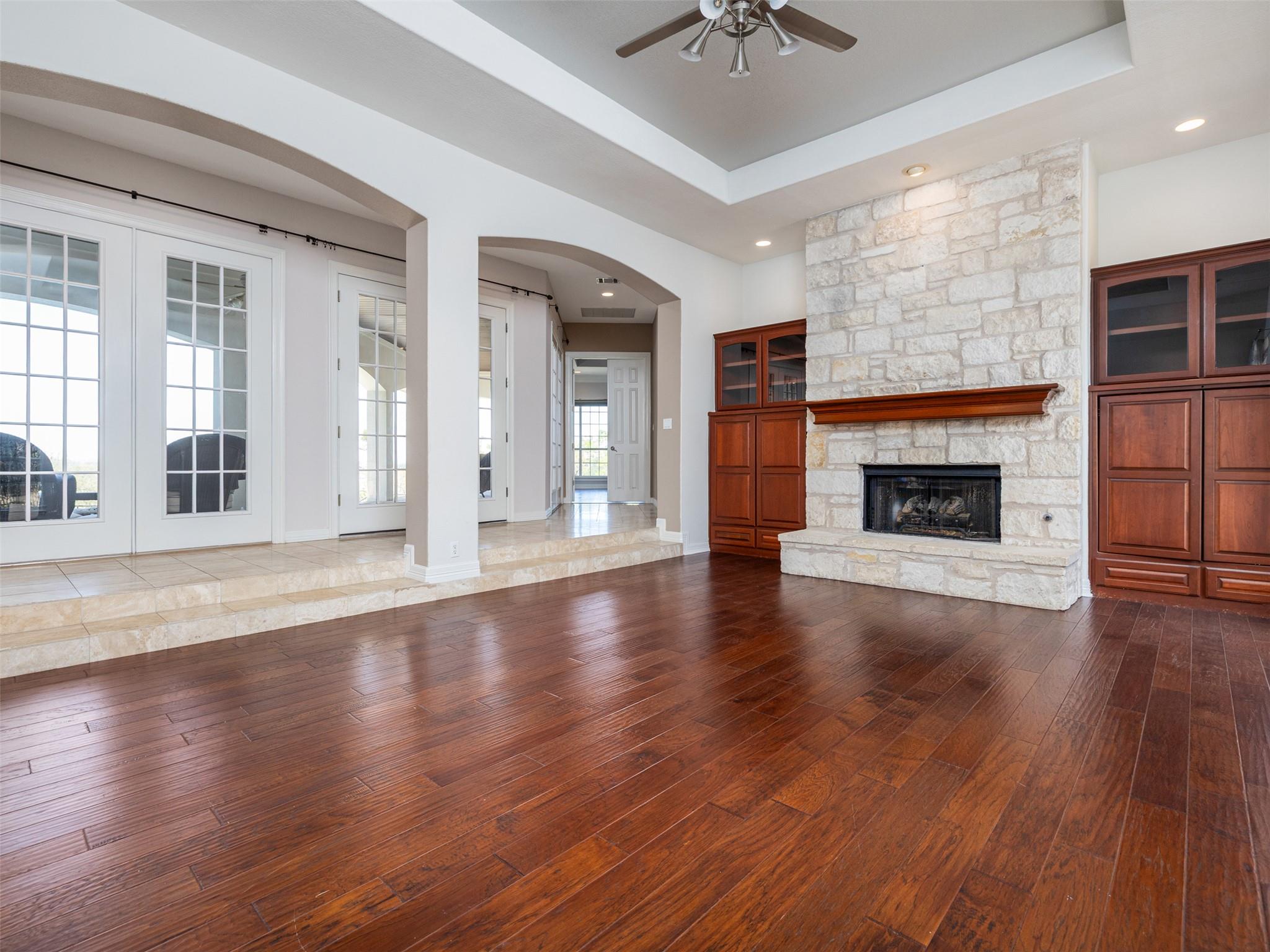 9805 Big View Dr, Austin, TX 78730