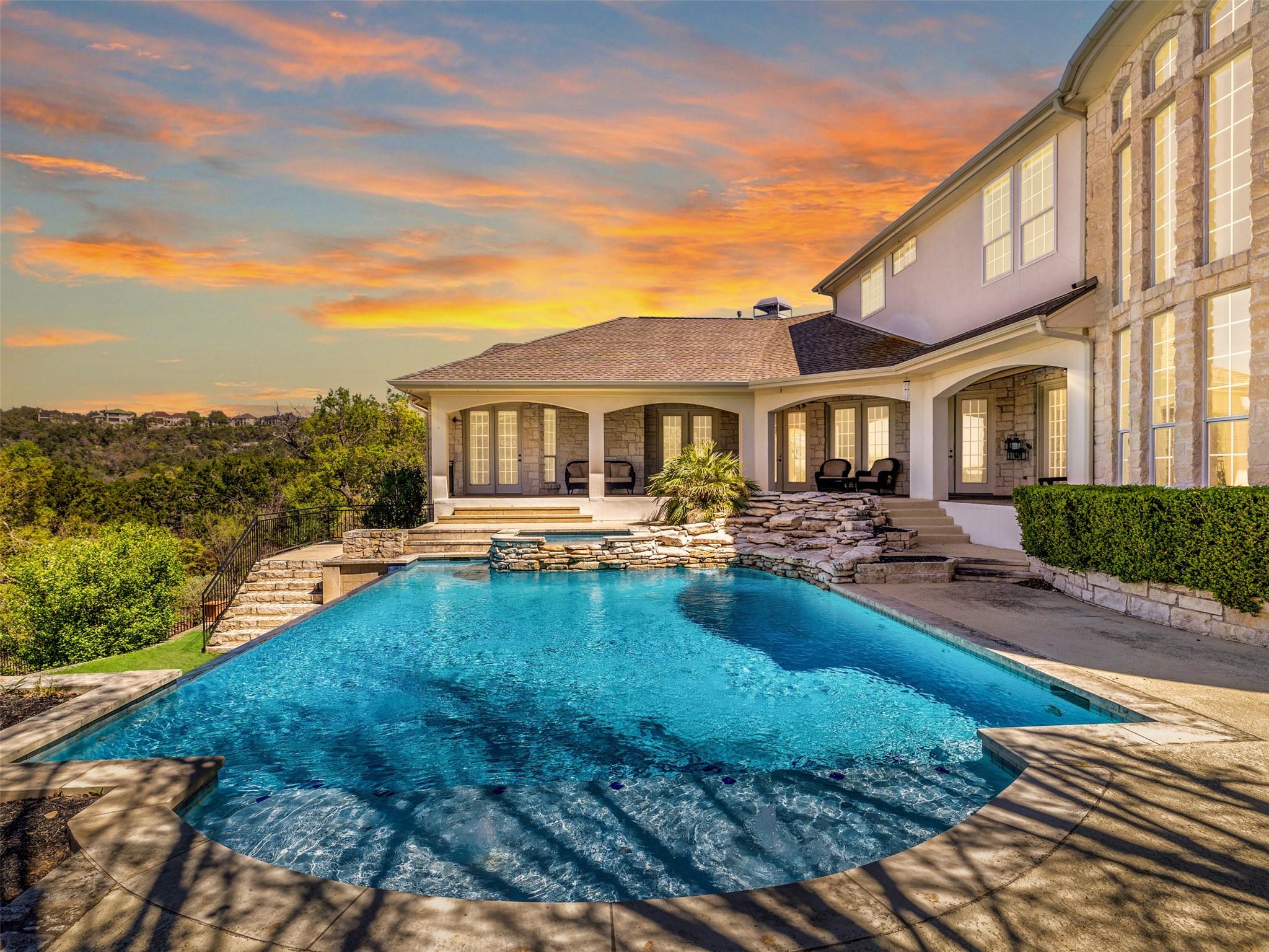 9805 Big View Dr, Austin, TX 78730