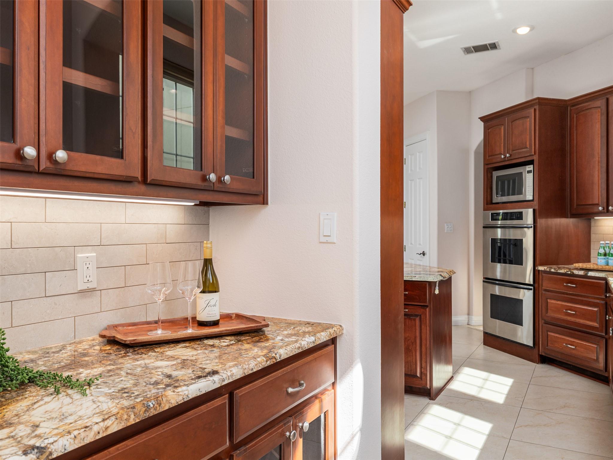 9805 Big View Dr, Austin, TX 78730