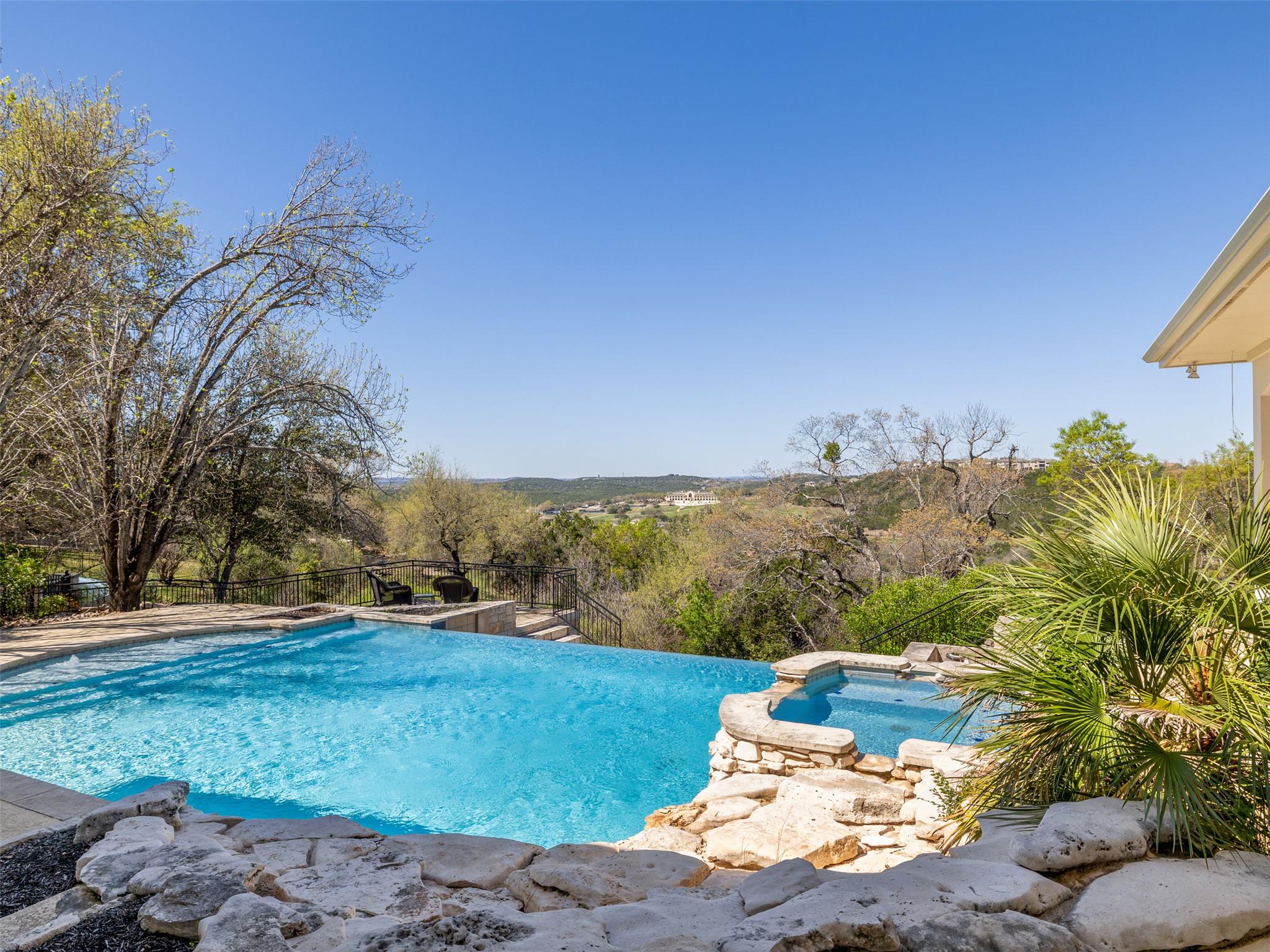 9805 Big View Dr, Austin, TX 78730