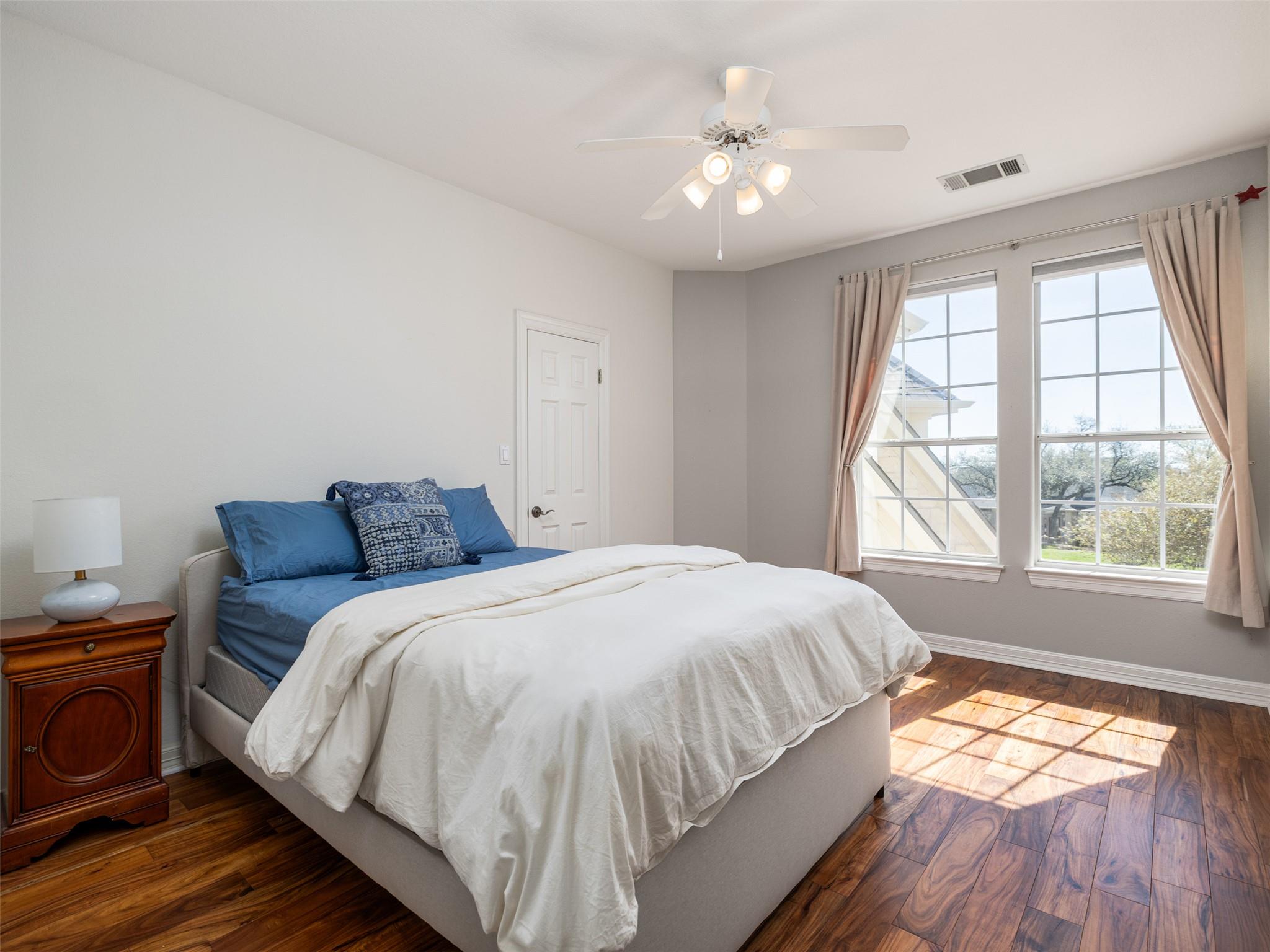 9805 Big View Dr, Austin, TX 78730