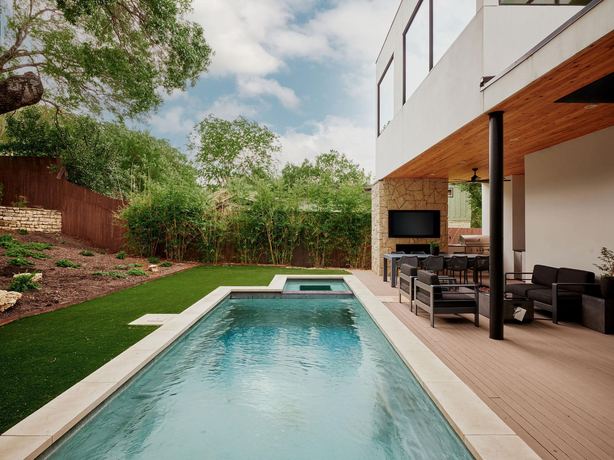 2108 Matterhorn Ln, Austin, TX 78704