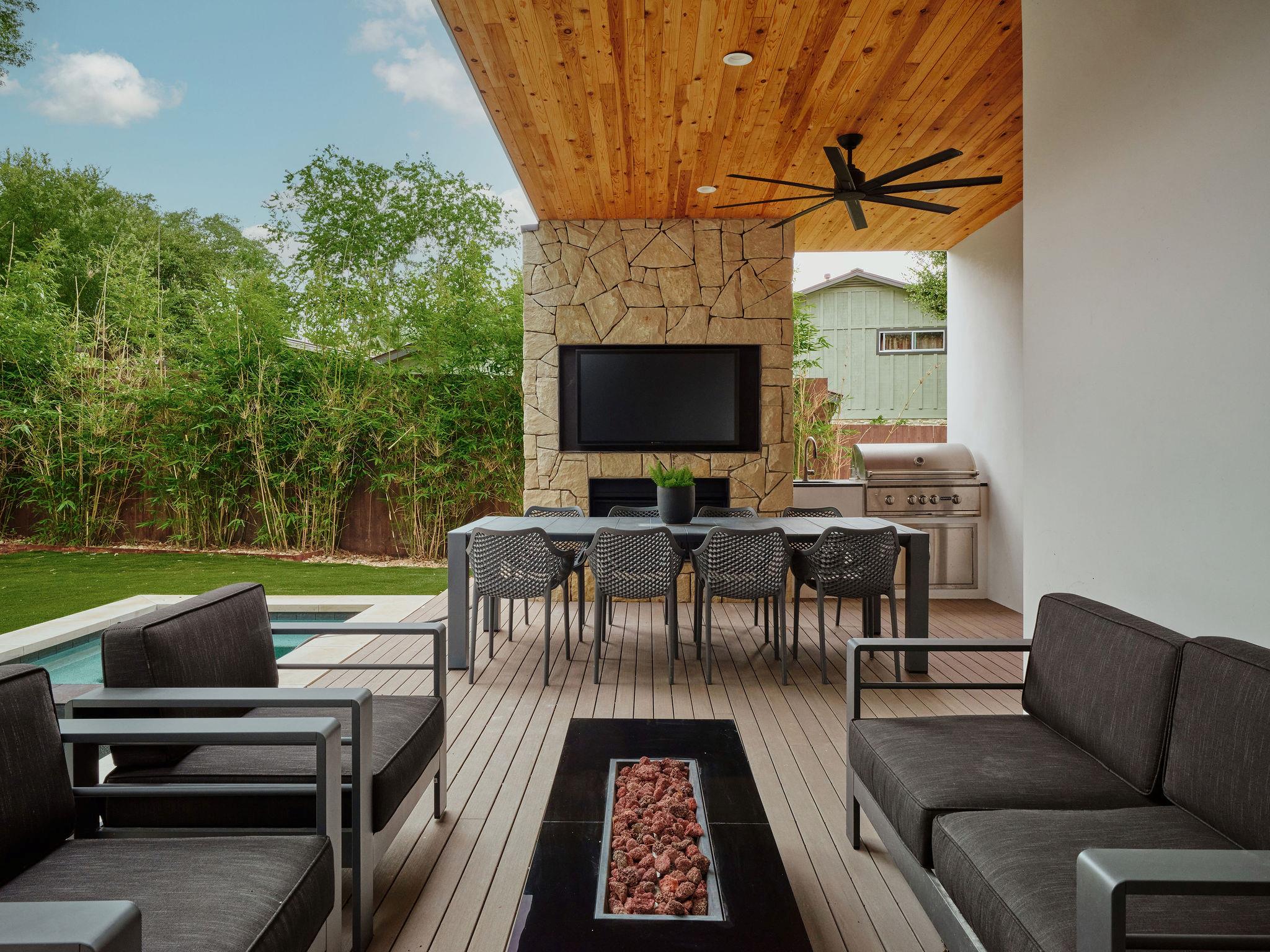 2108 Matterhorn Ln, Austin, TX 78704