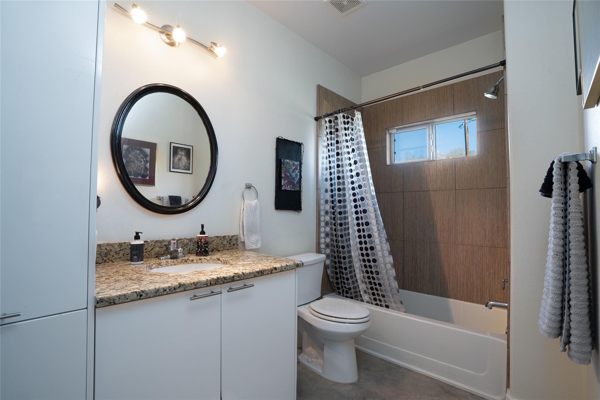 5672 Fm 86, Luling, TX 78648