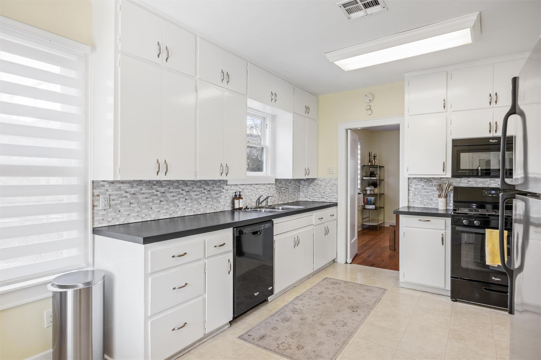 1703 Dywer Ave, Austin, TX 78704