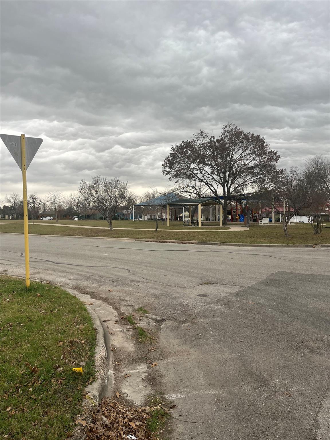 2210 Monticello Rd, Temple, TX 76501