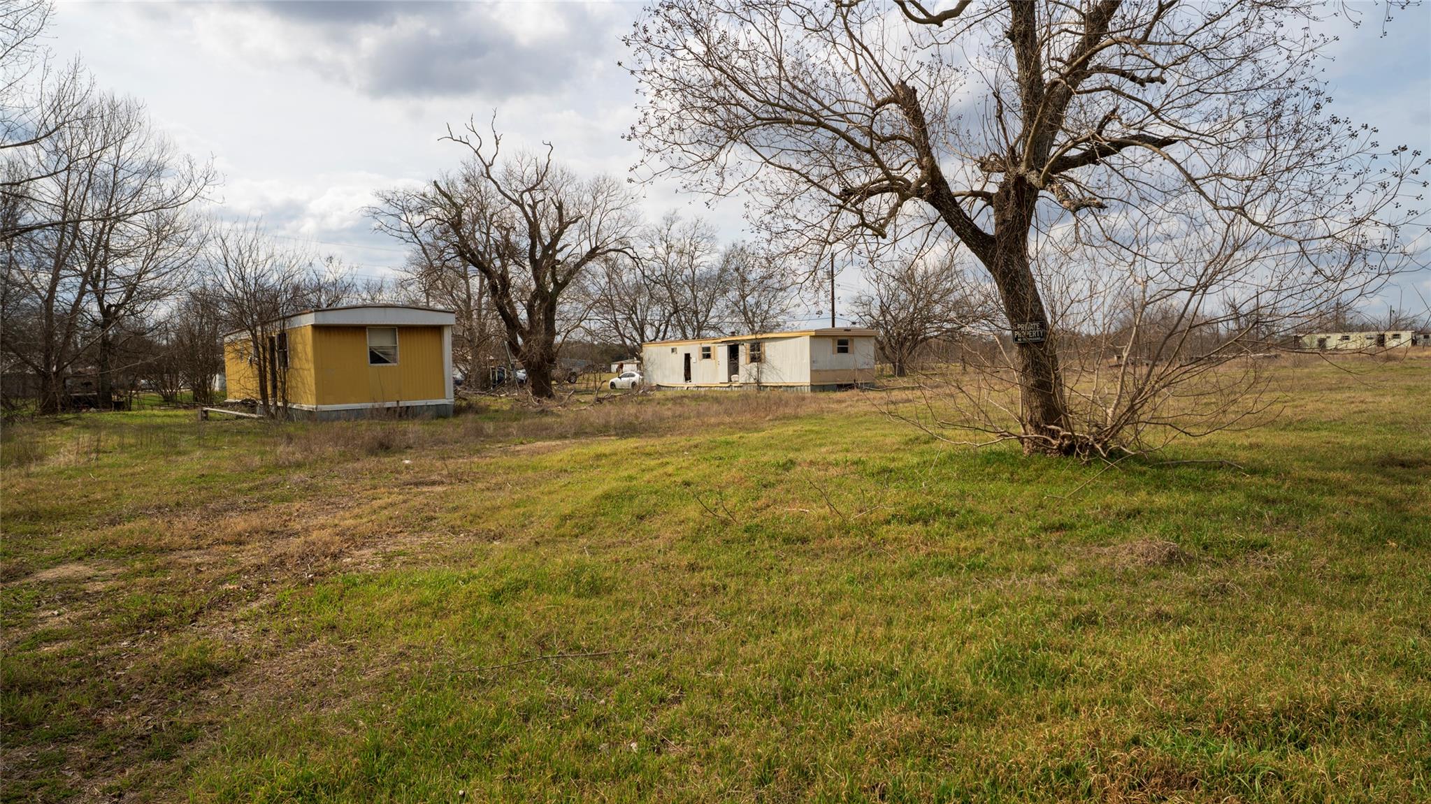 915 San Gabriel St, Rockdale, TX 76567