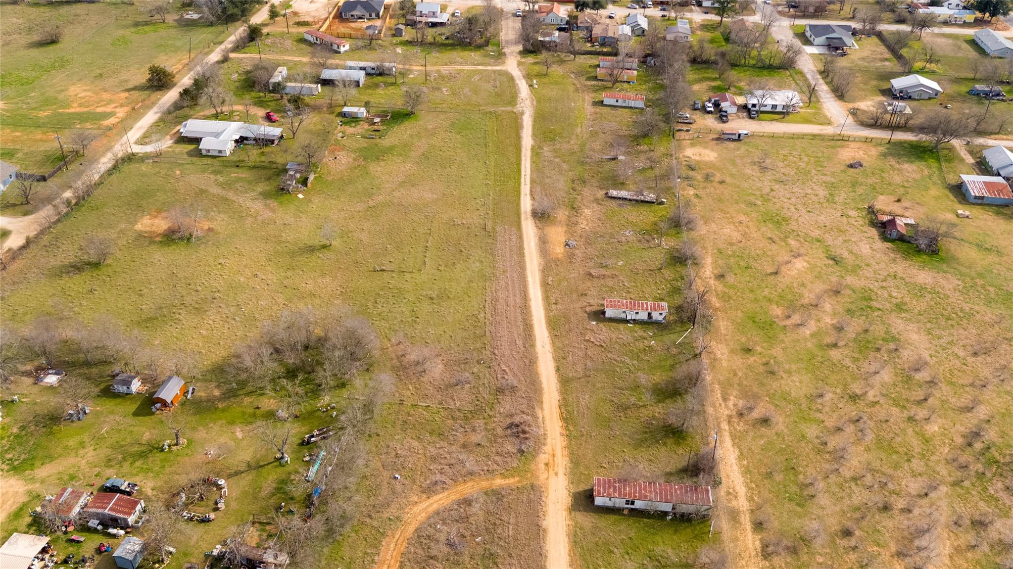 915 San Gabriel St, Rockdale, TX 76567