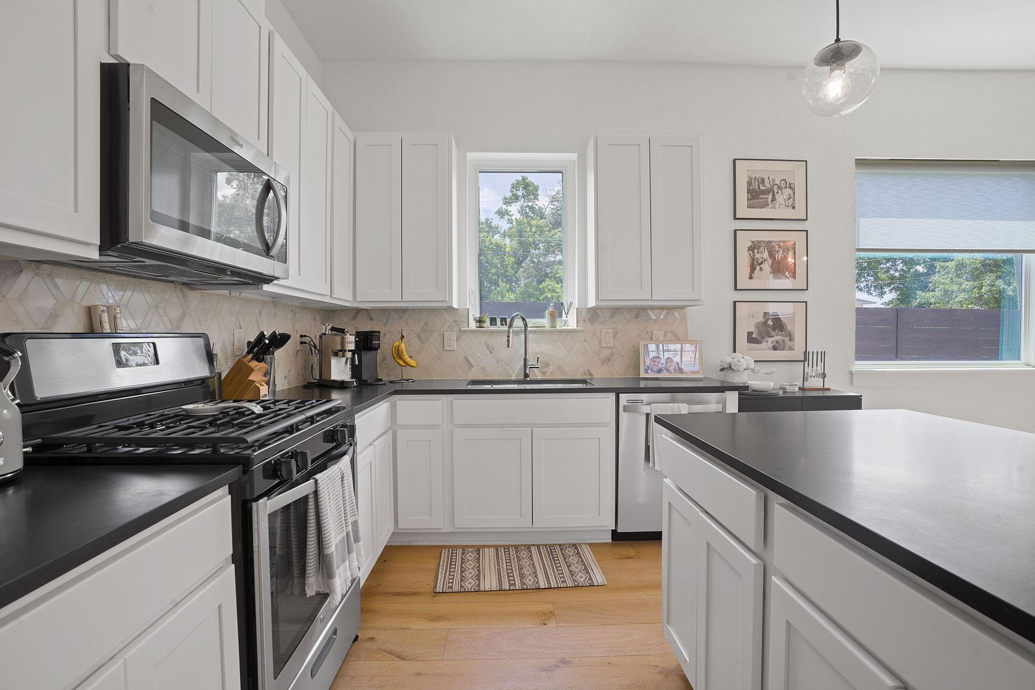 5806 Sutherlin Rd, Austin, TX 78723