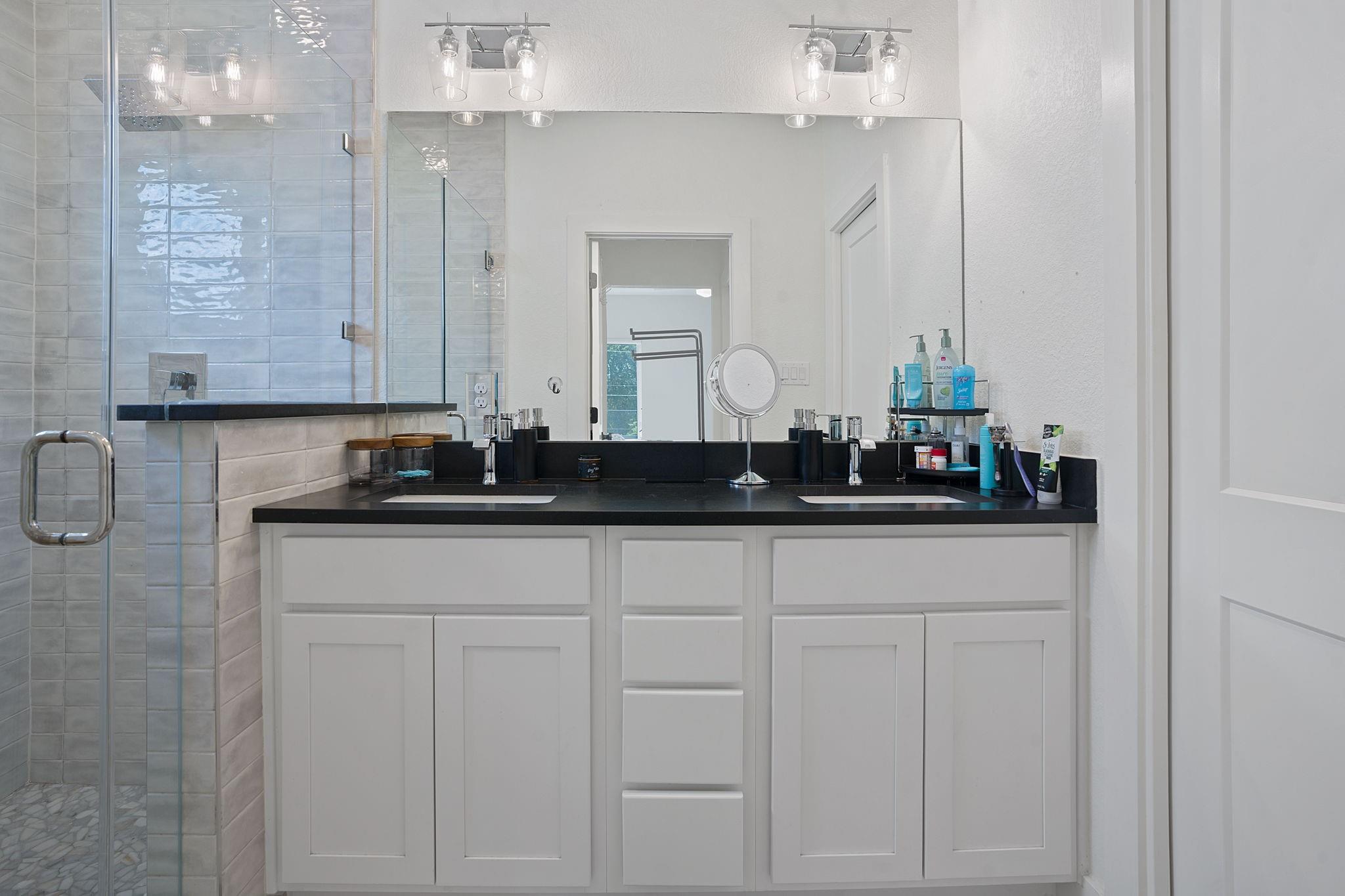 5806 Sutherlin Rd, Austin, TX 78723