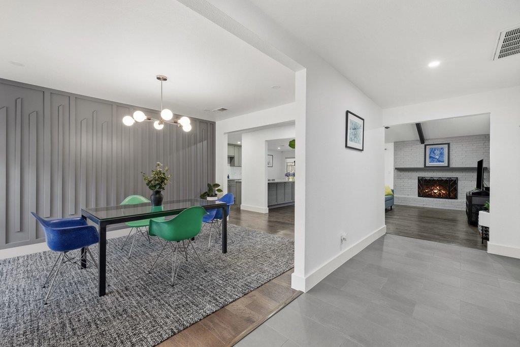 9421 Spring Hollow Dr, Austin, TX 78750