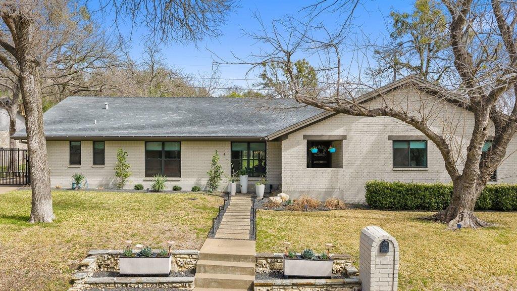 9421 Spring Hollow Dr, Austin, TX 78750