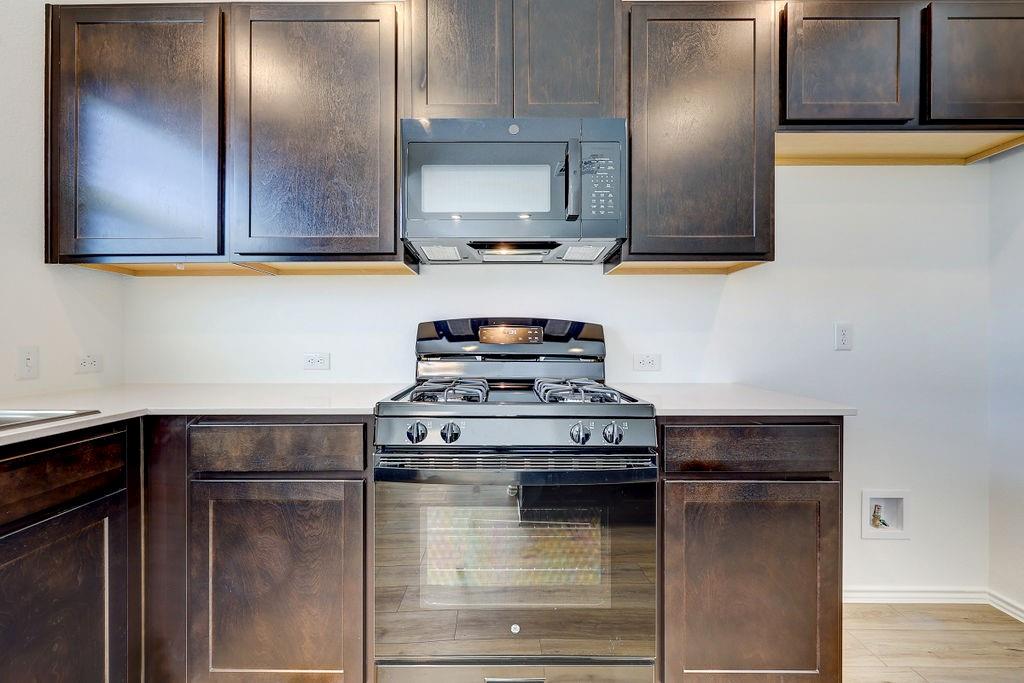 618 Waterway, Hutto, TX 78634