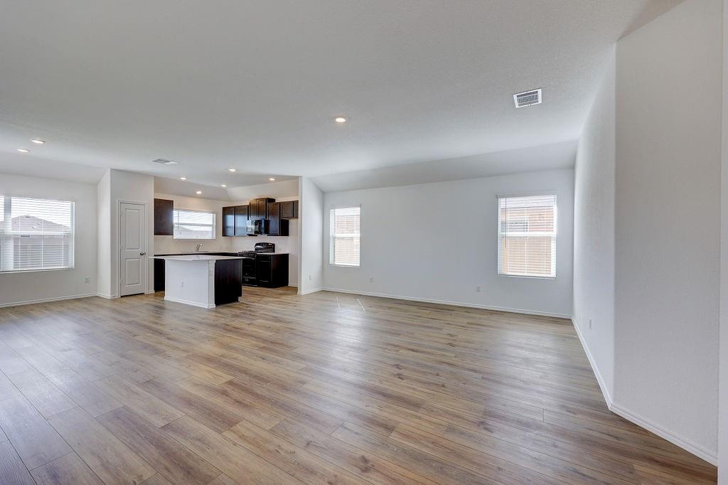 618 Waterway, Hutto, TX 78634