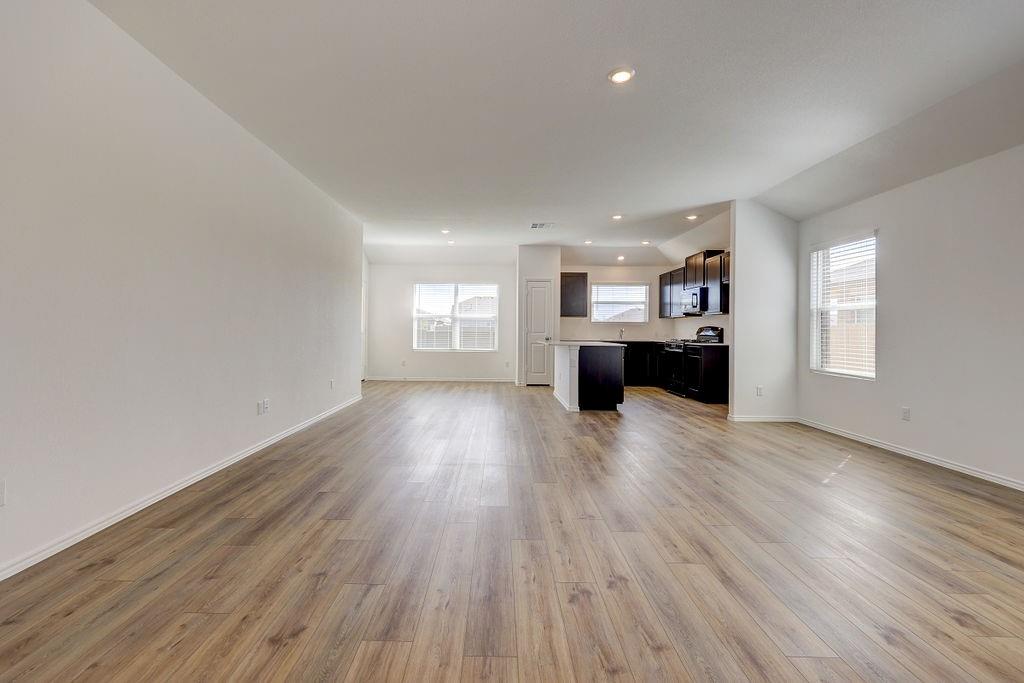 618 Waterway, Hutto, TX 78634