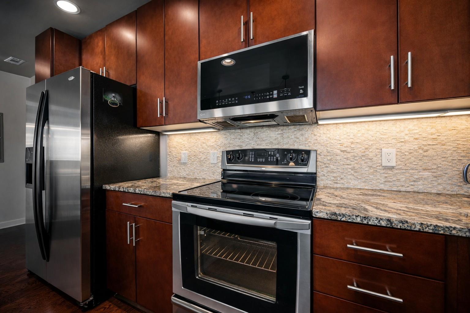 360 Nueces St # 2509, Austin, TX 78701