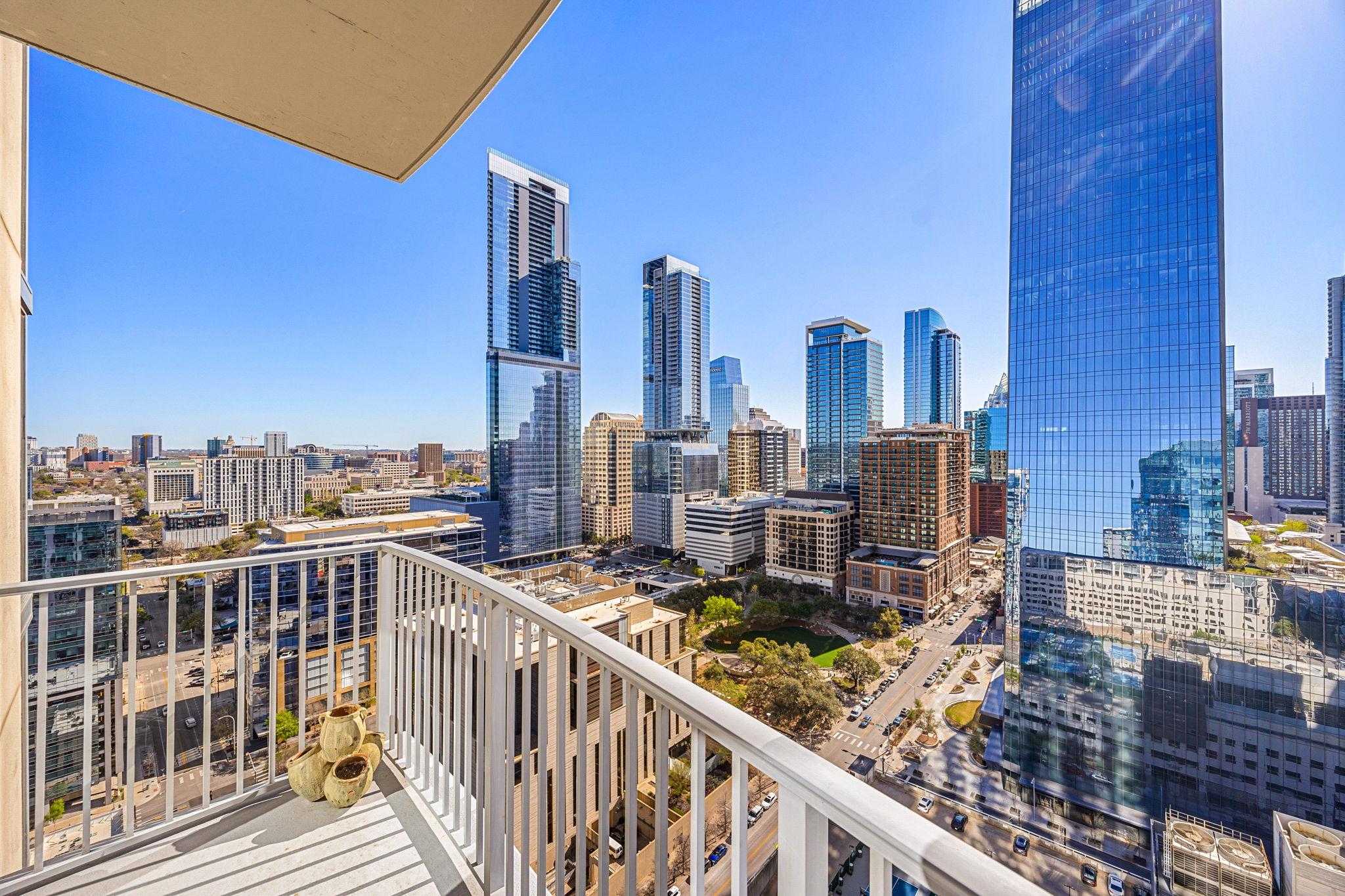 360 Nueces St # 2509, Austin, TX 78701