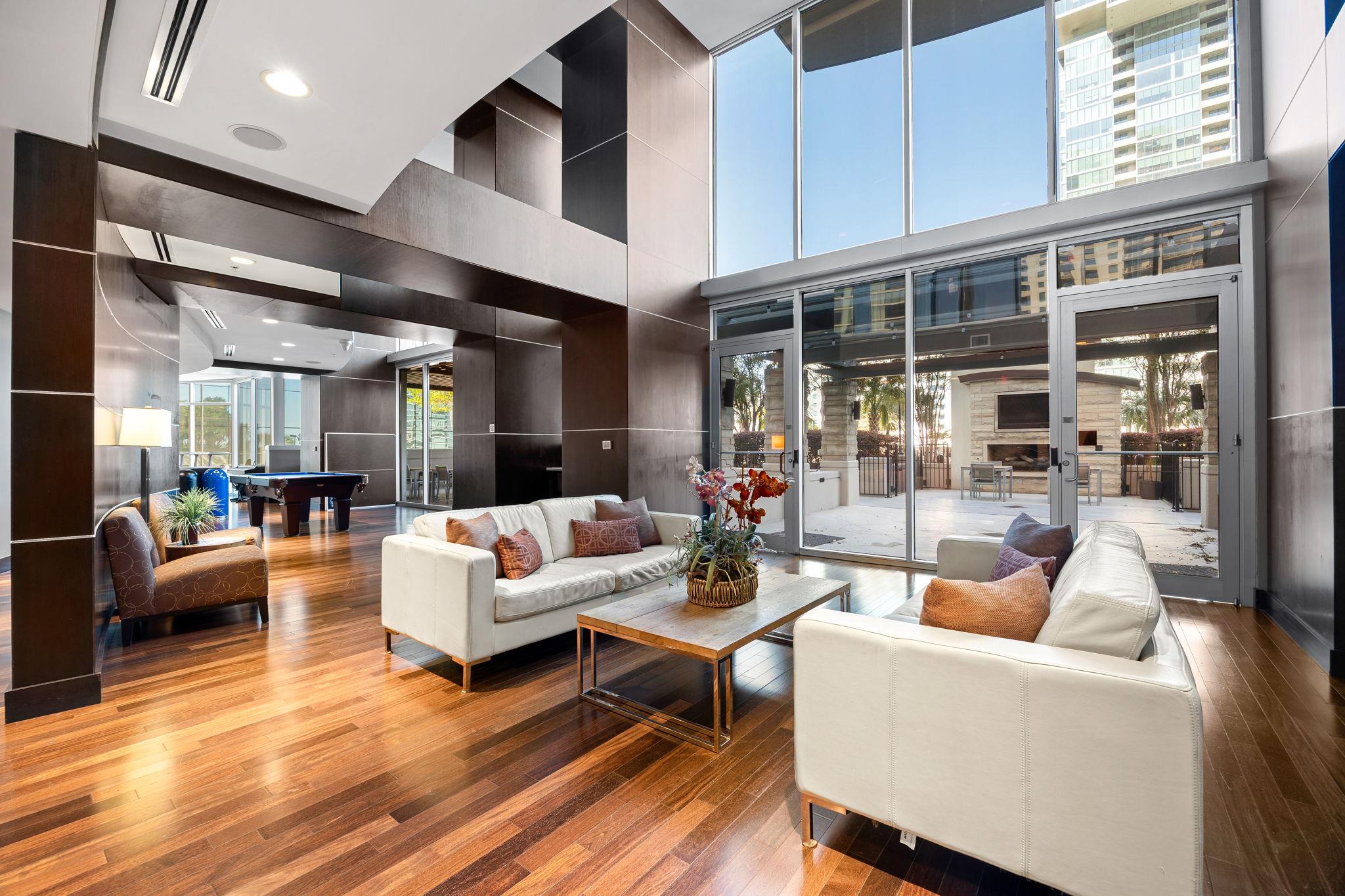 360 Nueces St # 2509, Austin, TX 78701