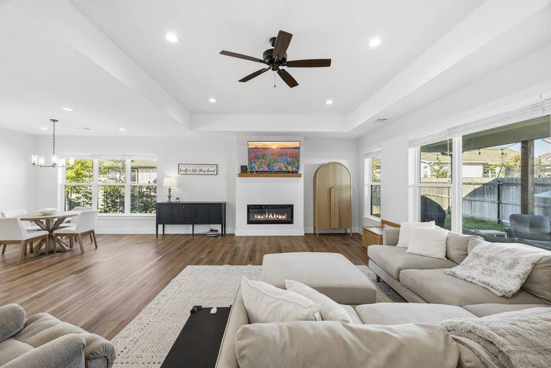 908 Smokey Oak Dr. Dr, Fredericksburg, TX 78624