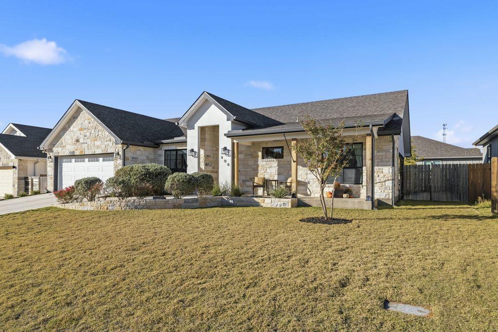 908 Smokey Oak Dr. Dr, Fredericksburg, TX 78624