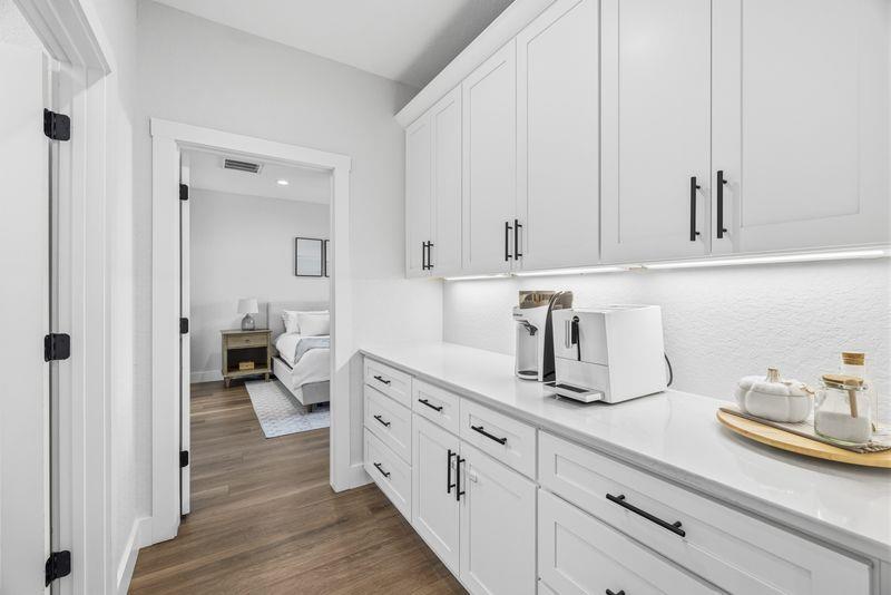 908 Smokey Oak Dr. Dr, Fredericksburg, TX 78624