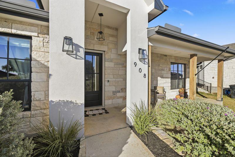 908 Smokey Oak Dr. Dr, Fredericksburg, TX 78624