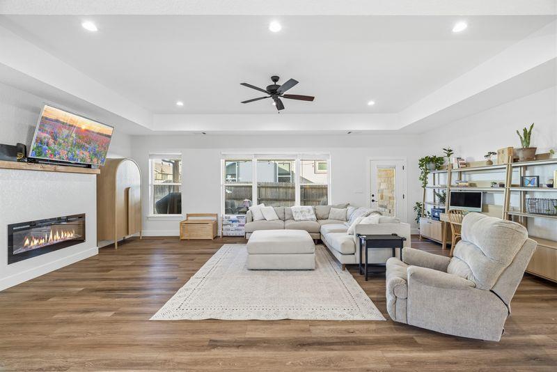 908 Smokey Oak Dr. Dr, Fredericksburg, TX 78624