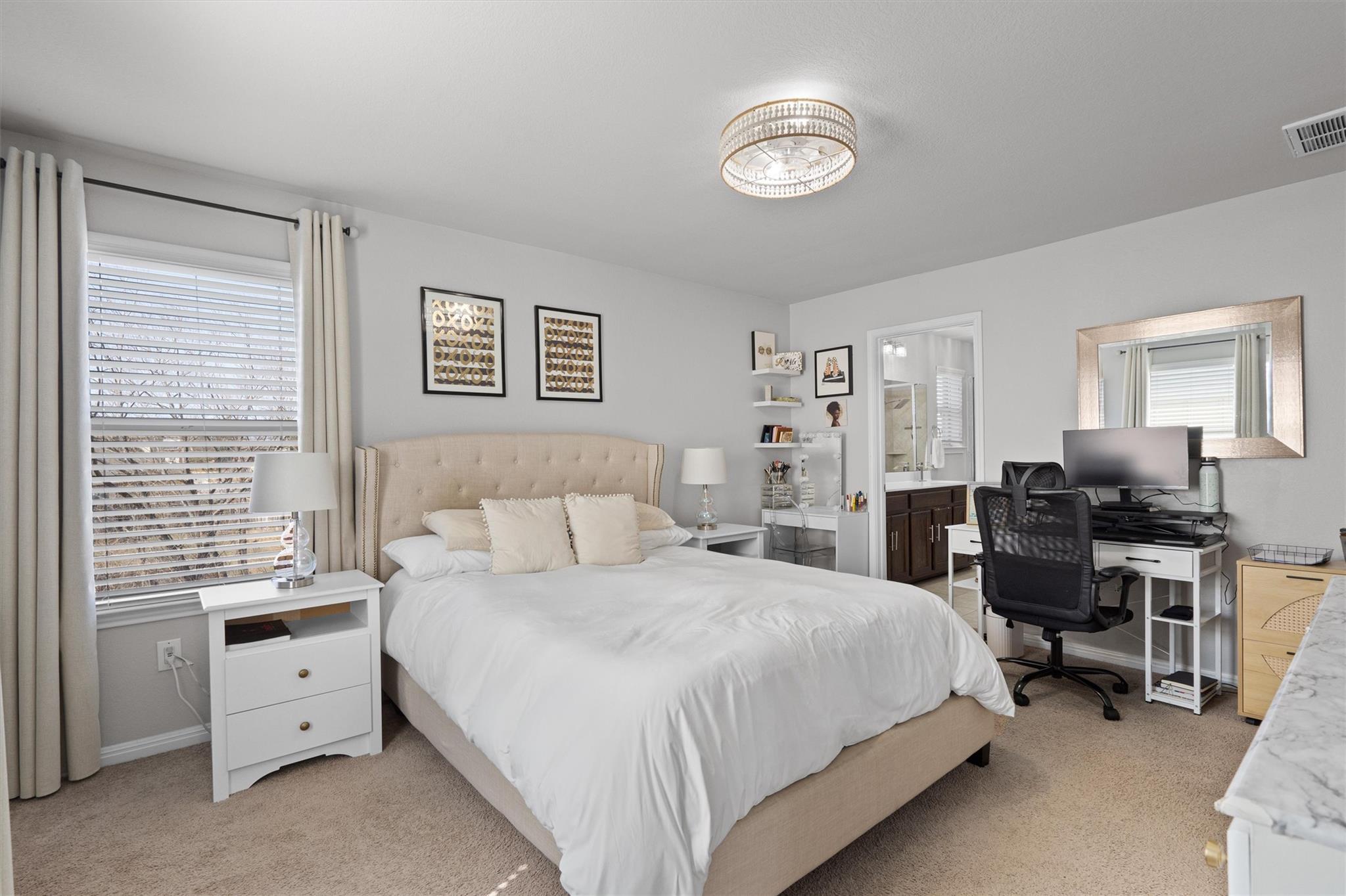 389 Eagle Brook Ln, Buda, TX 78610