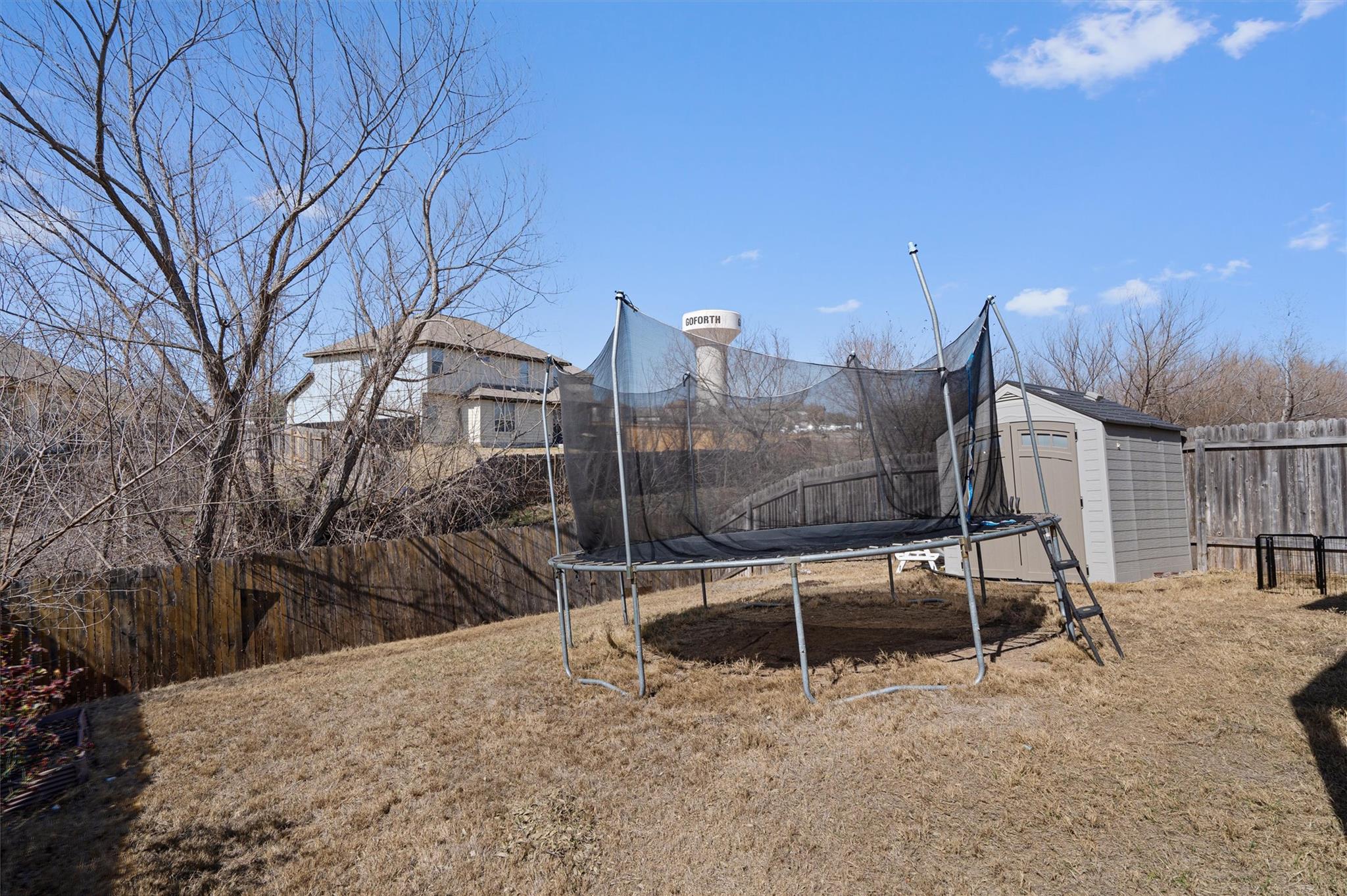 389 Eagle Brook Ln, Buda, TX 78610