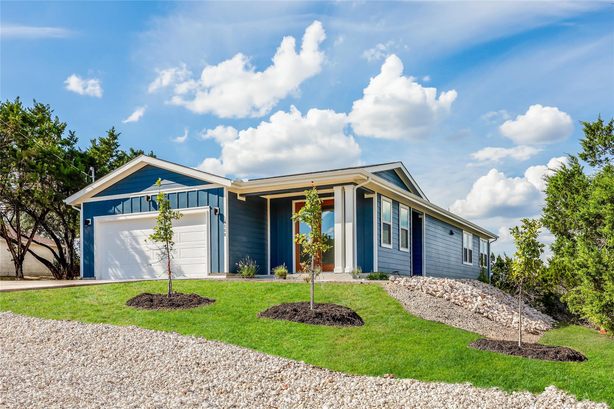 4500 Silverhill Dr, Lago Vista, TX 78645