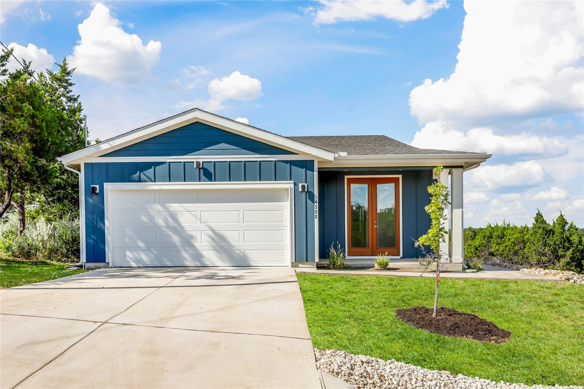 4500 Silverhill Dr, Lago Vista, TX 78645