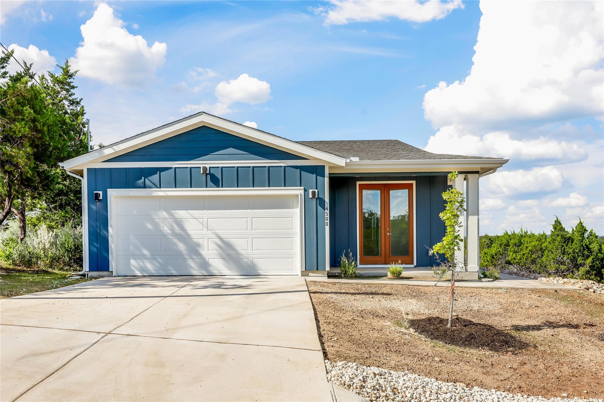 4500 Silverhill Dr, Lago Vista, TX 78645