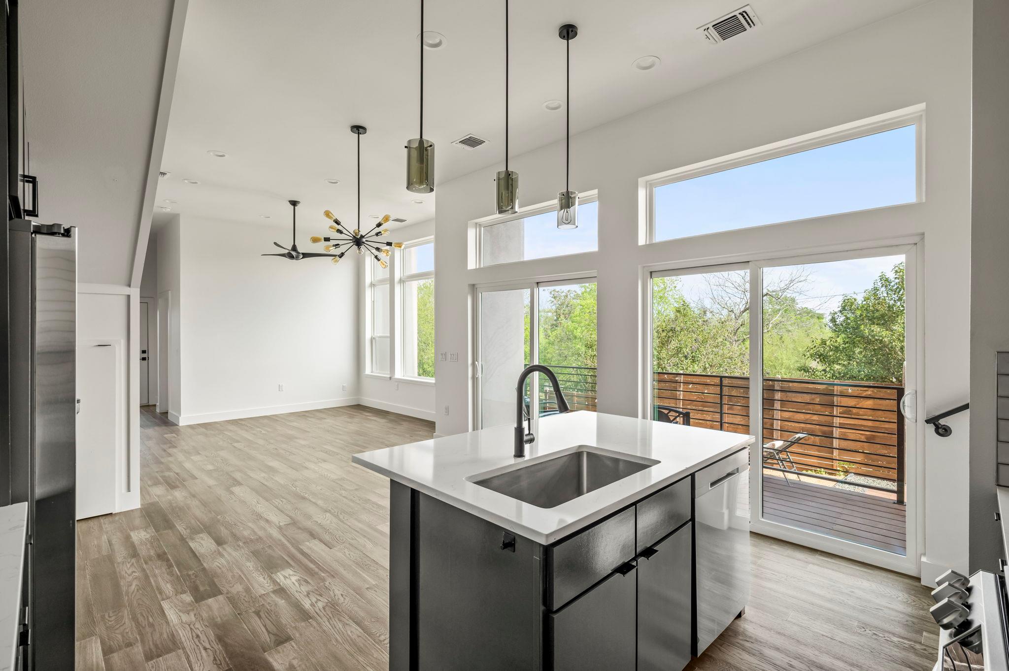 4400 Mount Vernon Dr # B, Austin, TX 78745