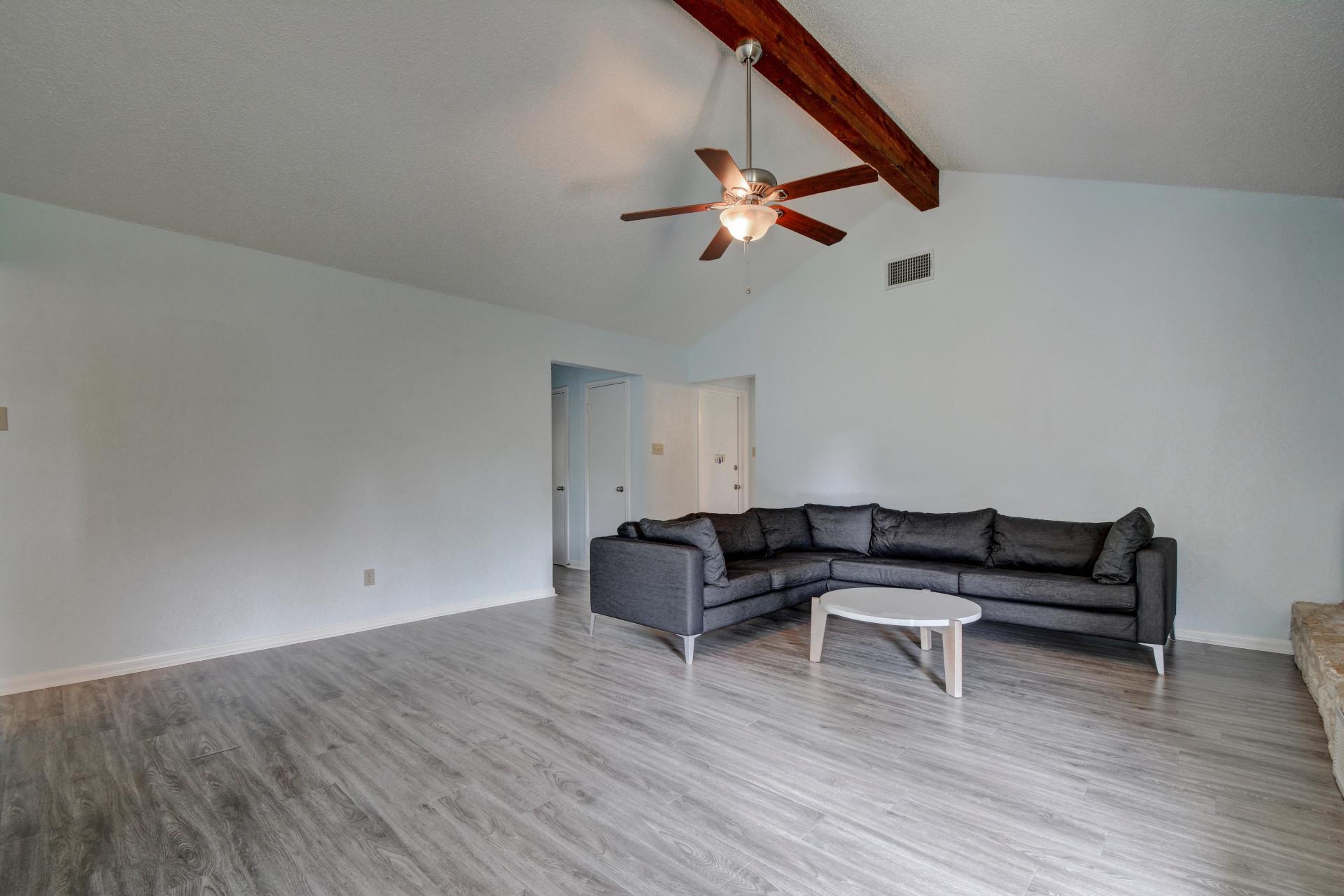 418 Arrow Head, Round Rock, TX 78681