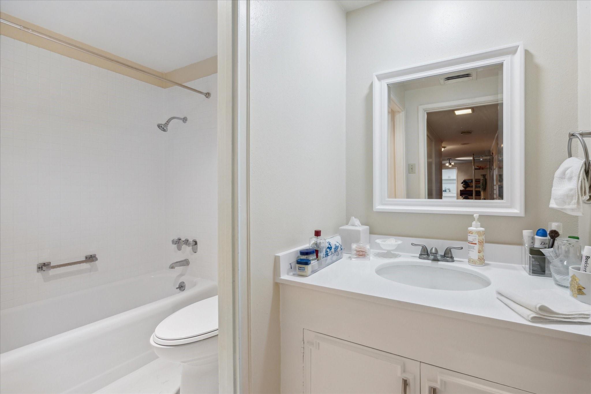 1801 Lavaca St # 7L, Austin, TX 78701