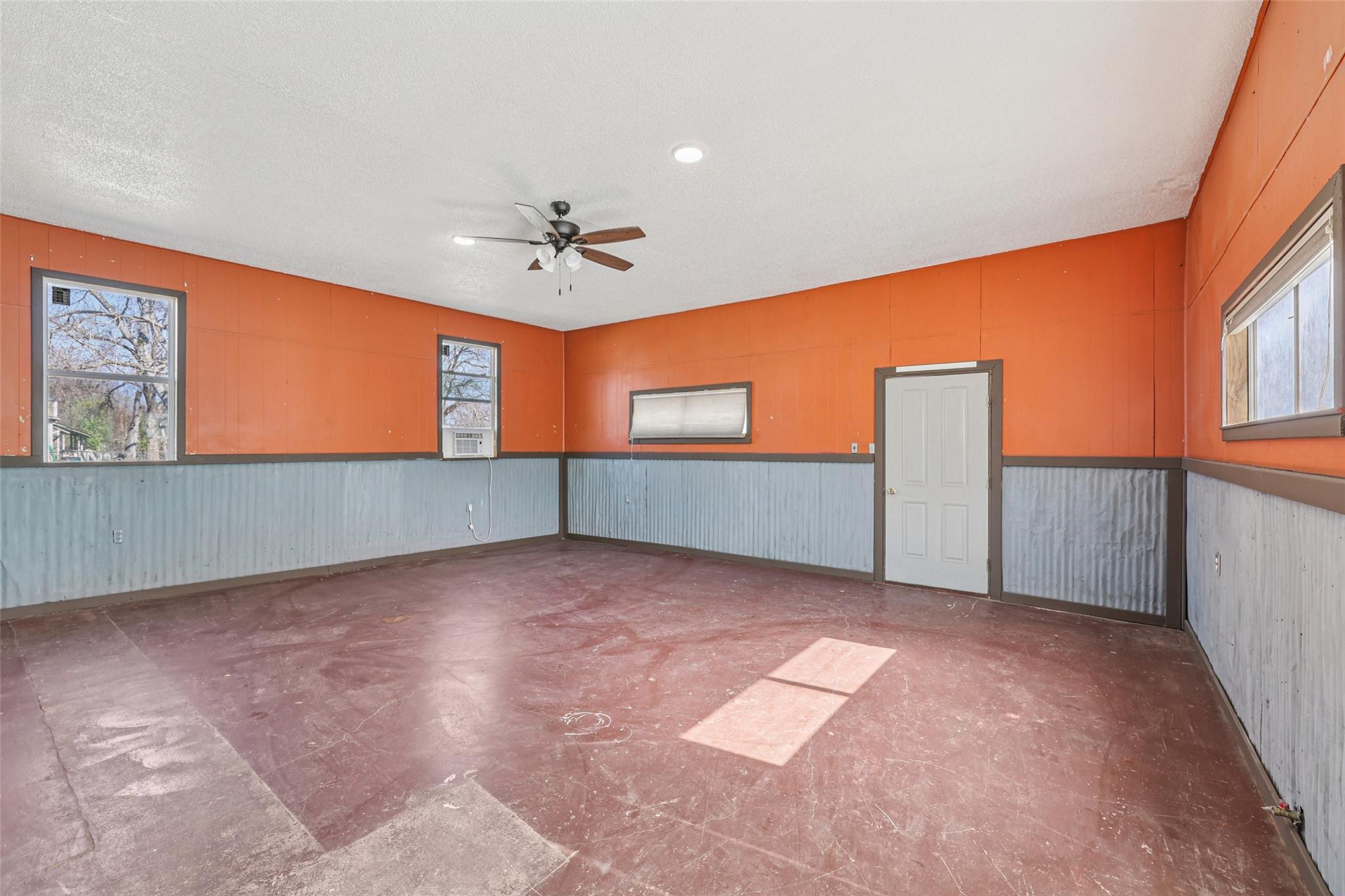 620 Barbara Dr, San Marcos, TX 78666