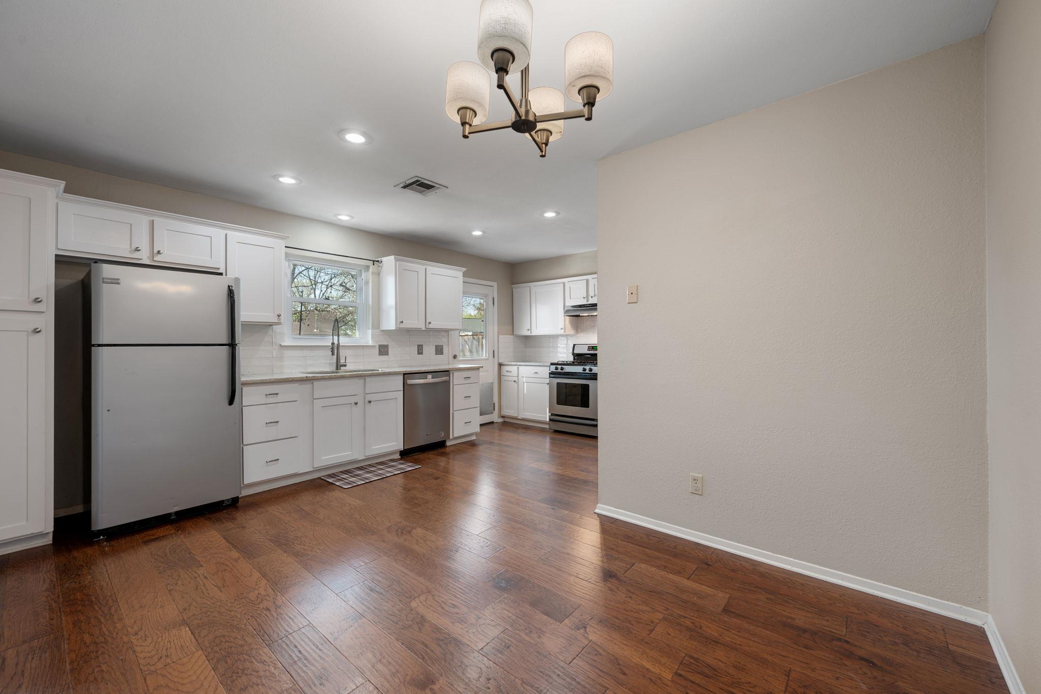 7402 Bucknell Dr, Austin, TX 78723