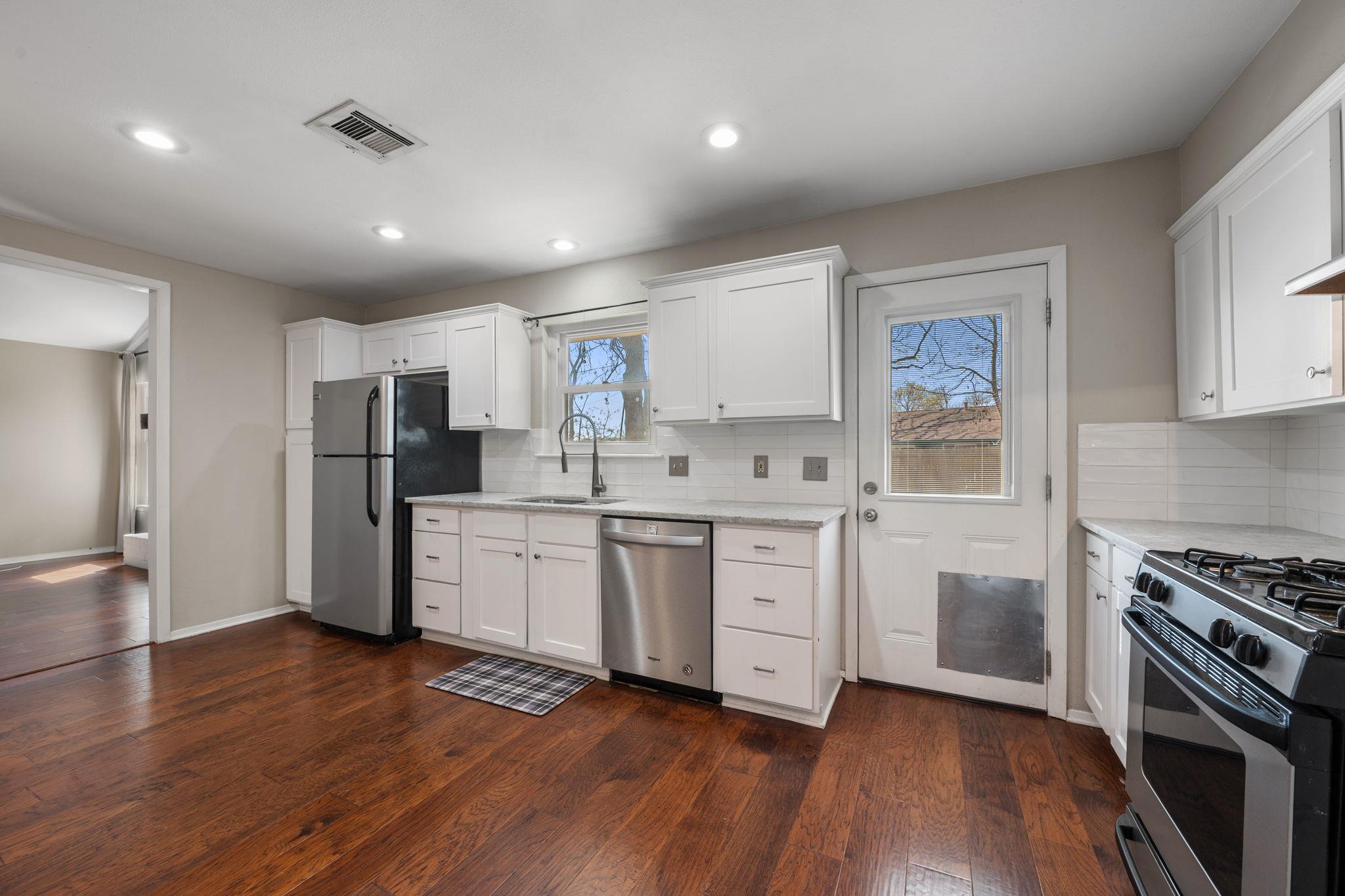 7402 Bucknell Dr, Austin, TX 78723