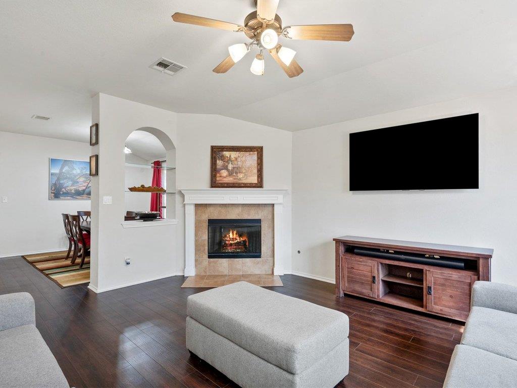 11109 Long Winter Dr, Austin, TX 78754