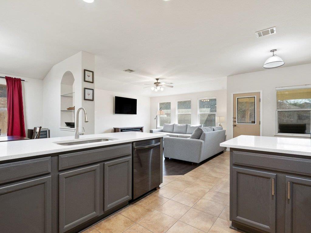 11109 Long Winter Dr, Austin, TX 78754