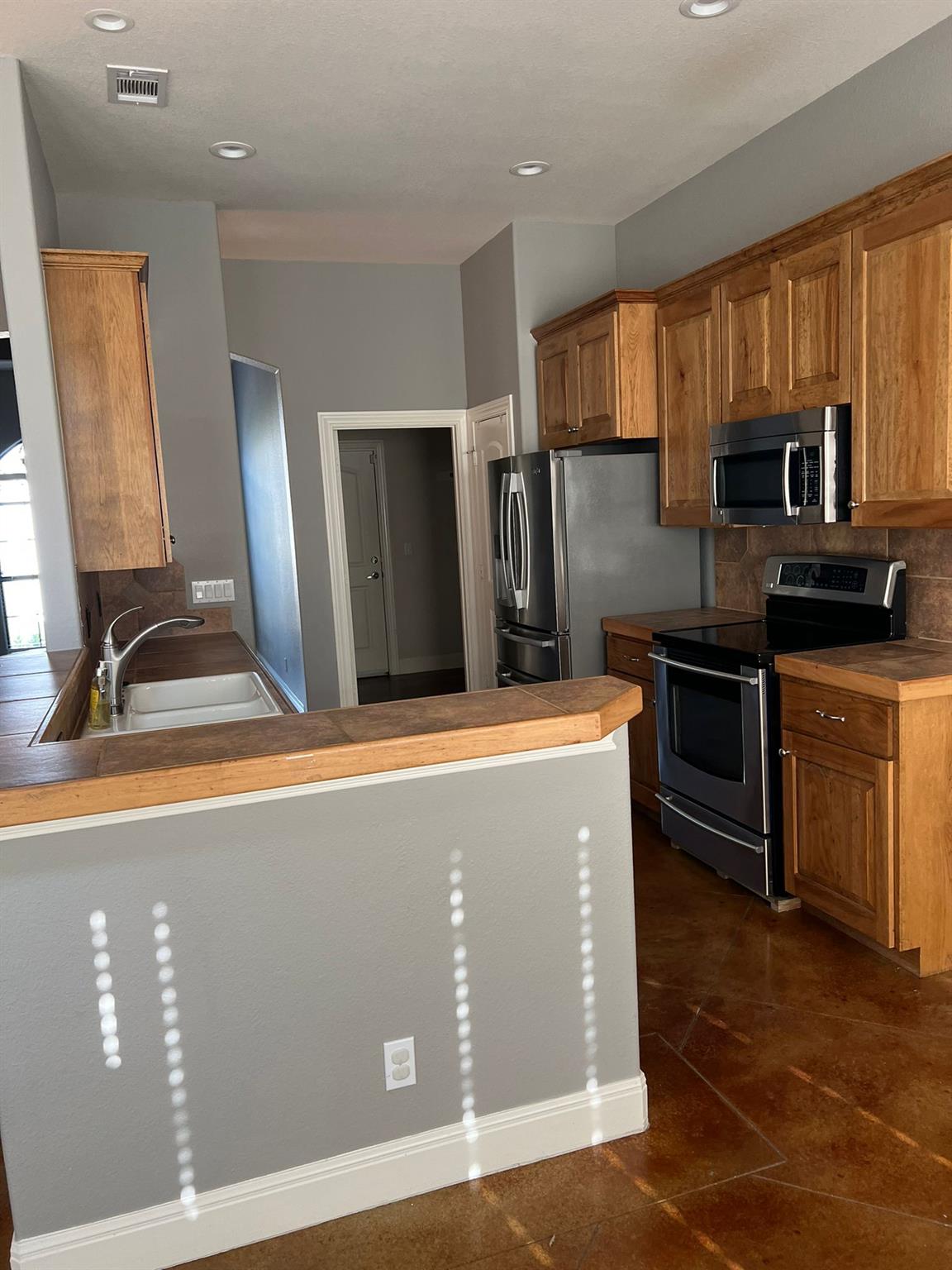 2102 Crazyhorse Pass, Austin, TX 78734