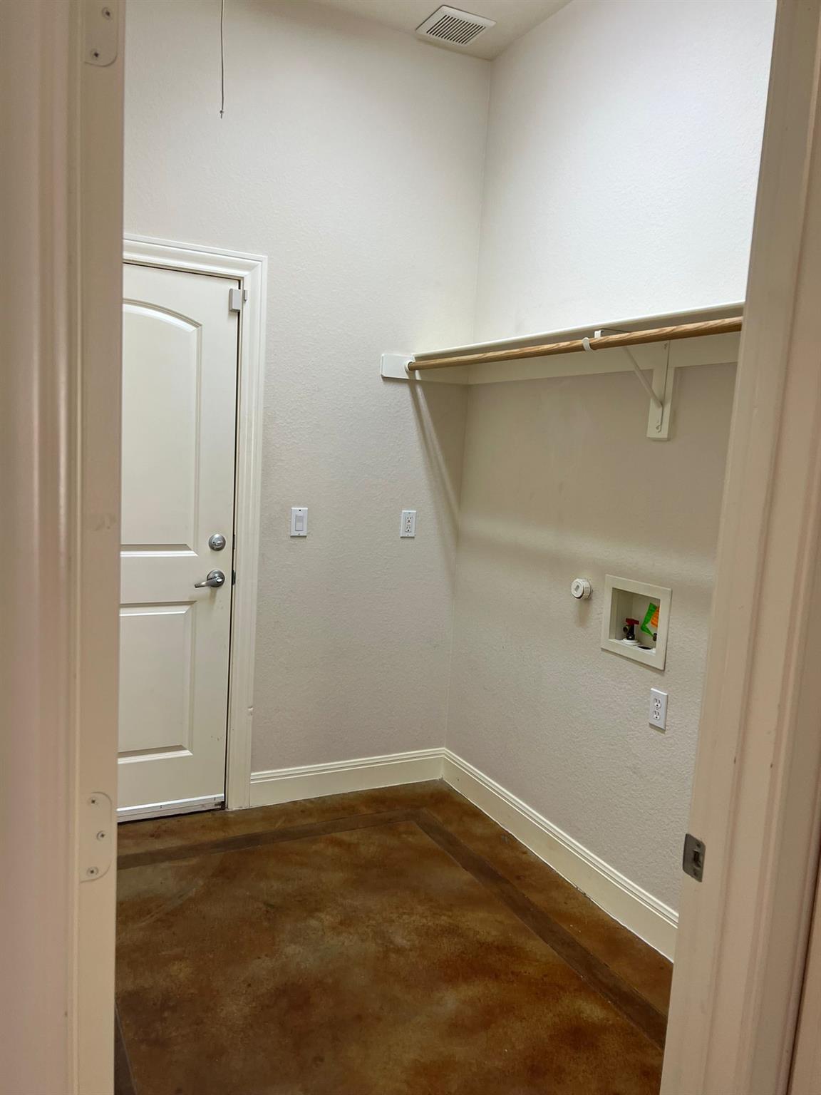 2102 Crazyhorse Pass, Austin, TX 78734