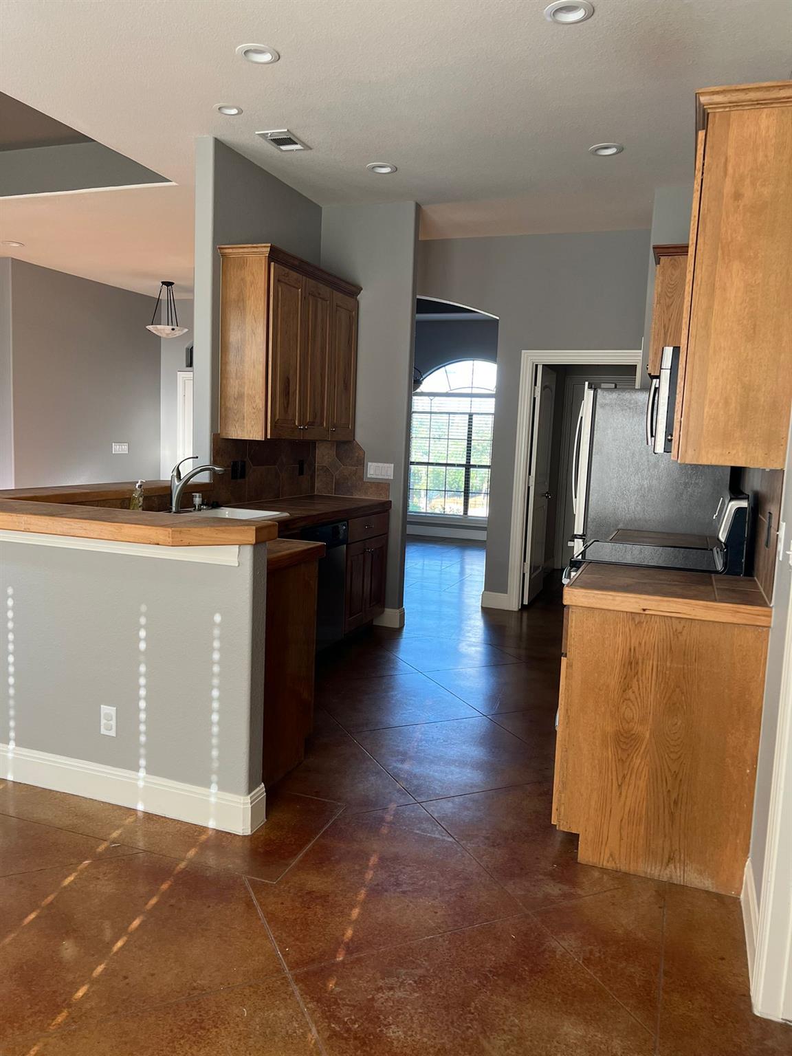 2102 Crazyhorse Pass, Austin, TX 78734