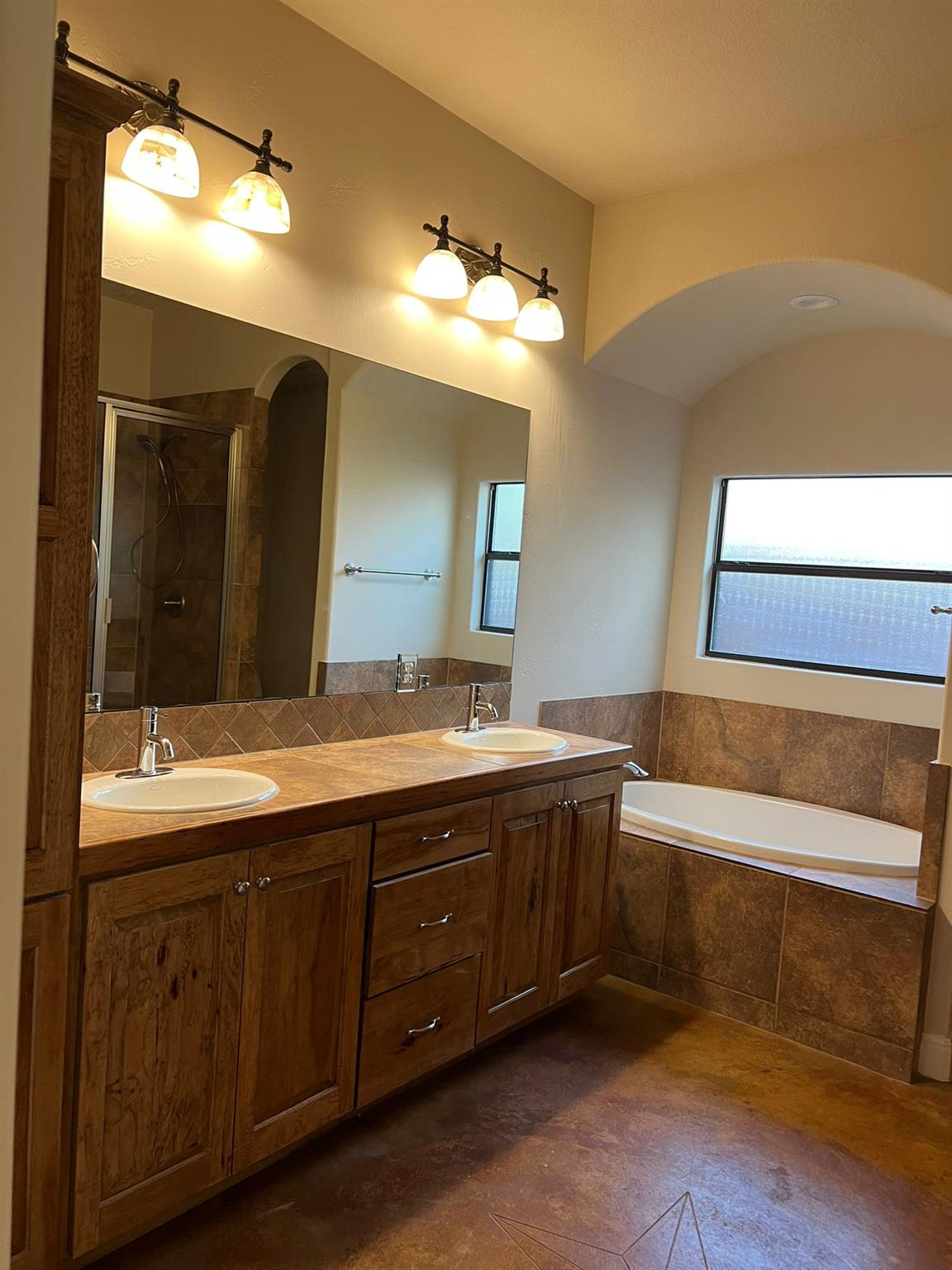 2102 Crazyhorse Pass, Austin, TX 78734