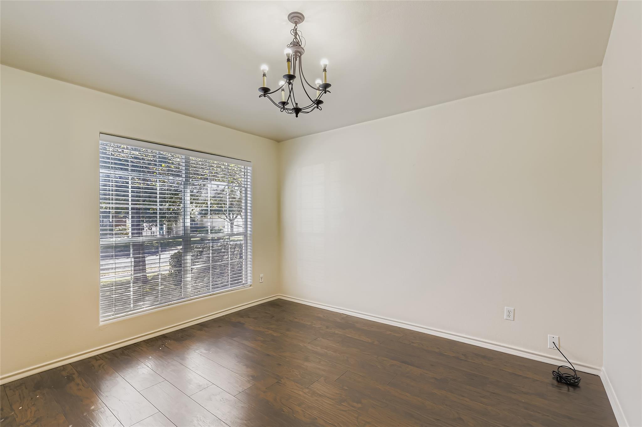 11612 Larch Valley Dr, Austin, TX 78754