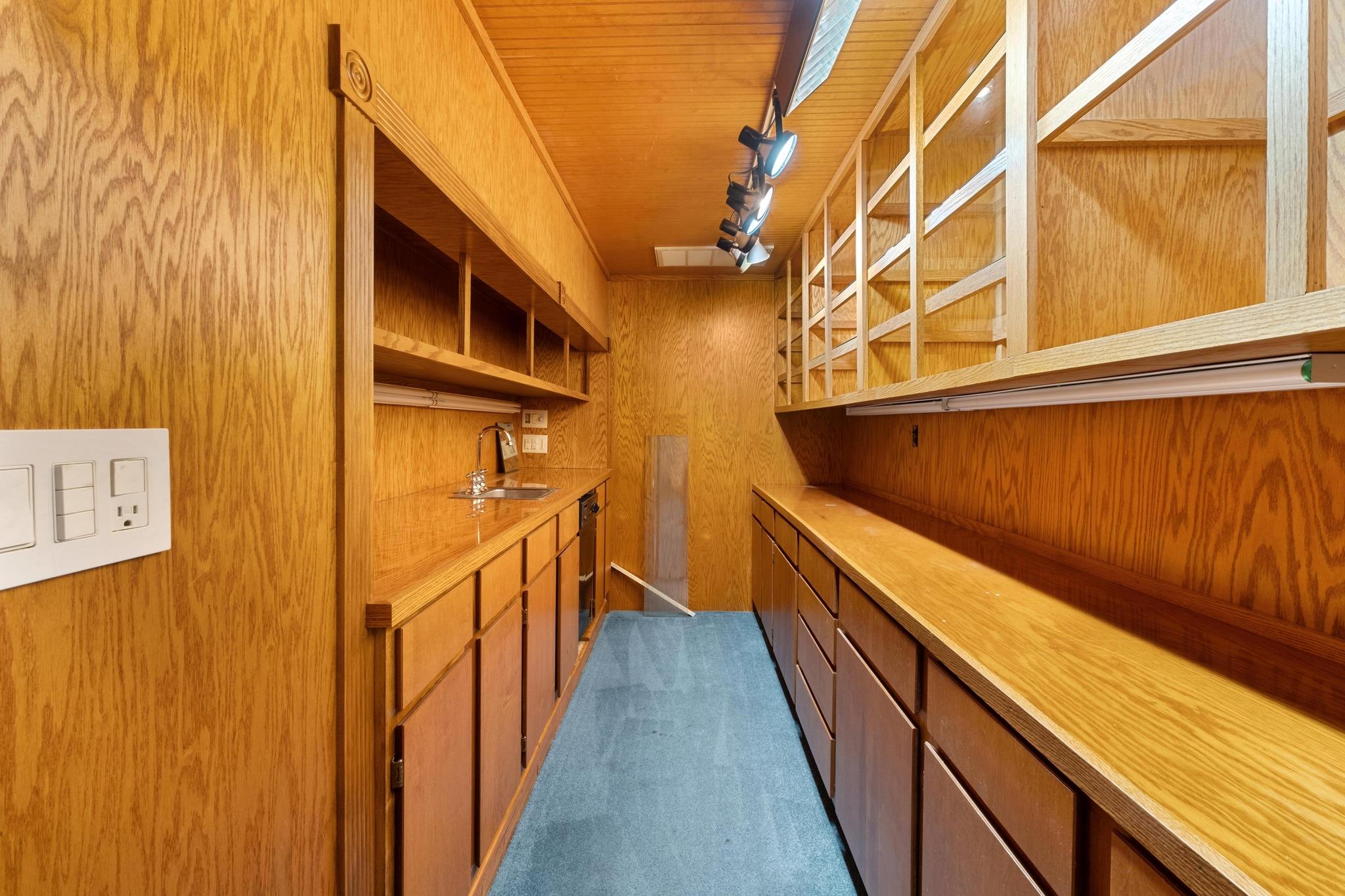 121 Scott St, San Marcos, TX 78666