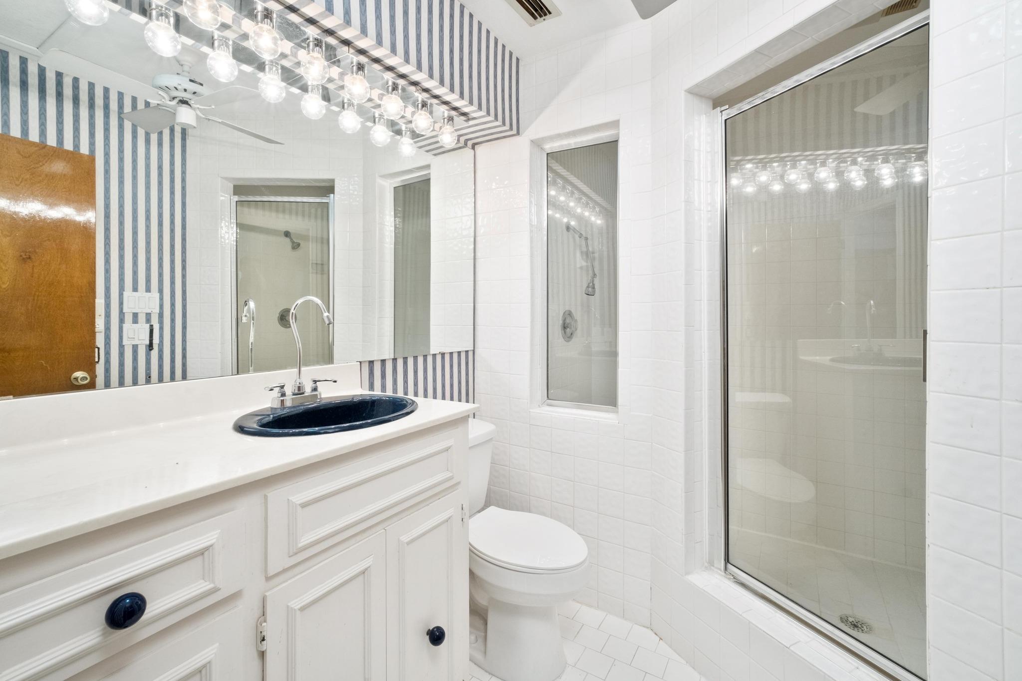 121 Scott St, San Marcos, TX 78666