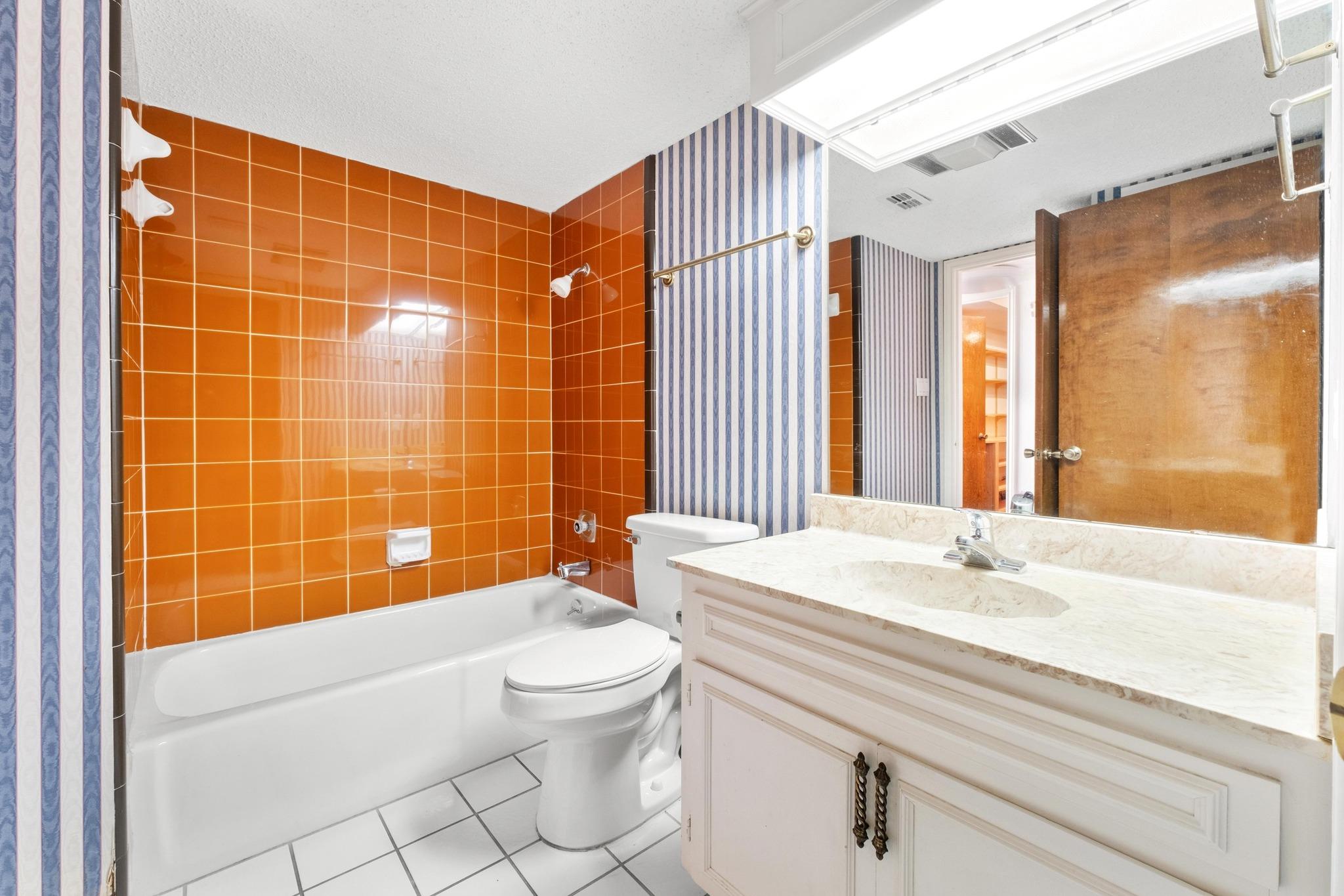 121 Scott St, San Marcos, TX 78666