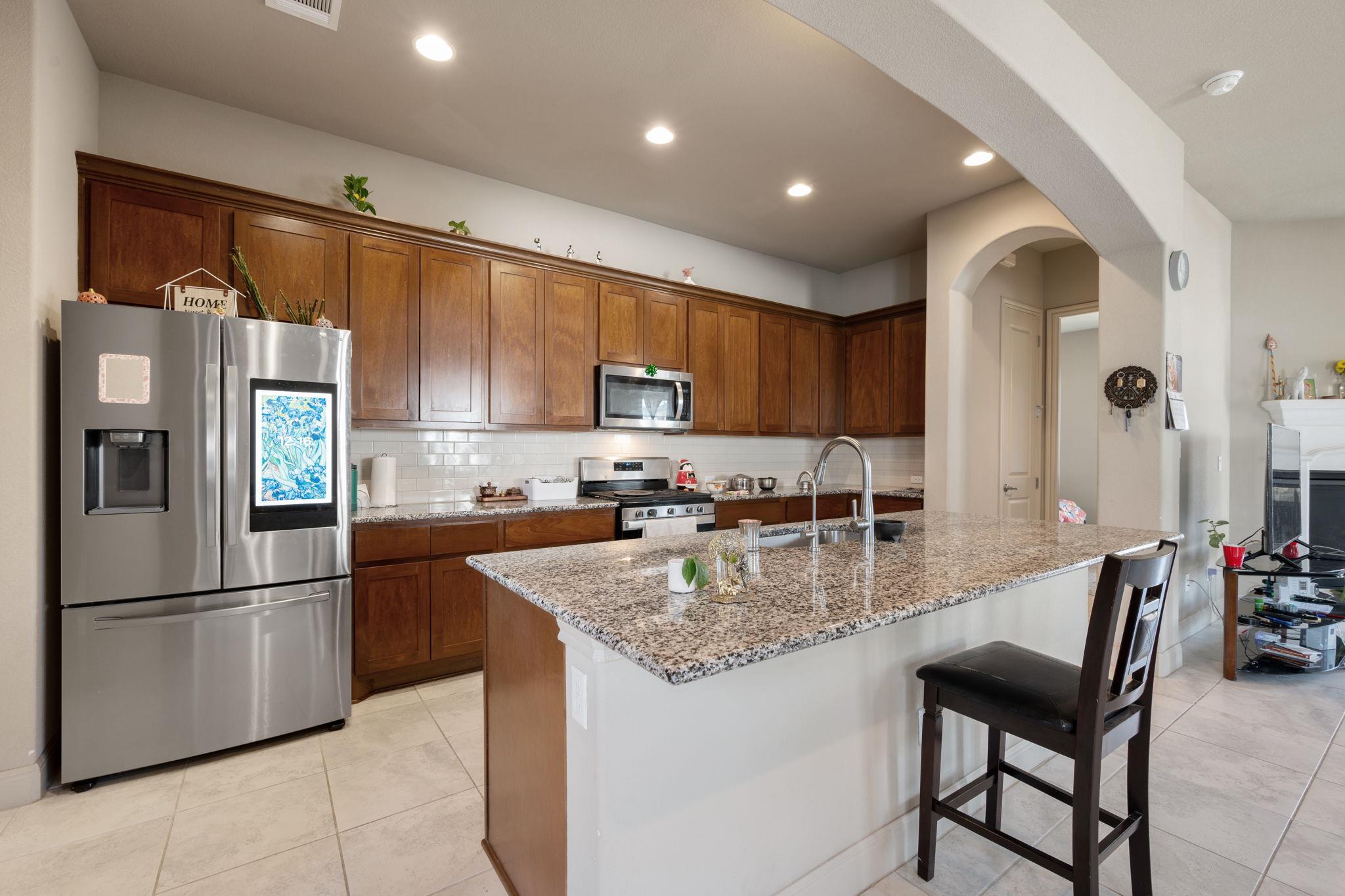 205 Clubhouse Dr # G, Georgetown, TX 78628