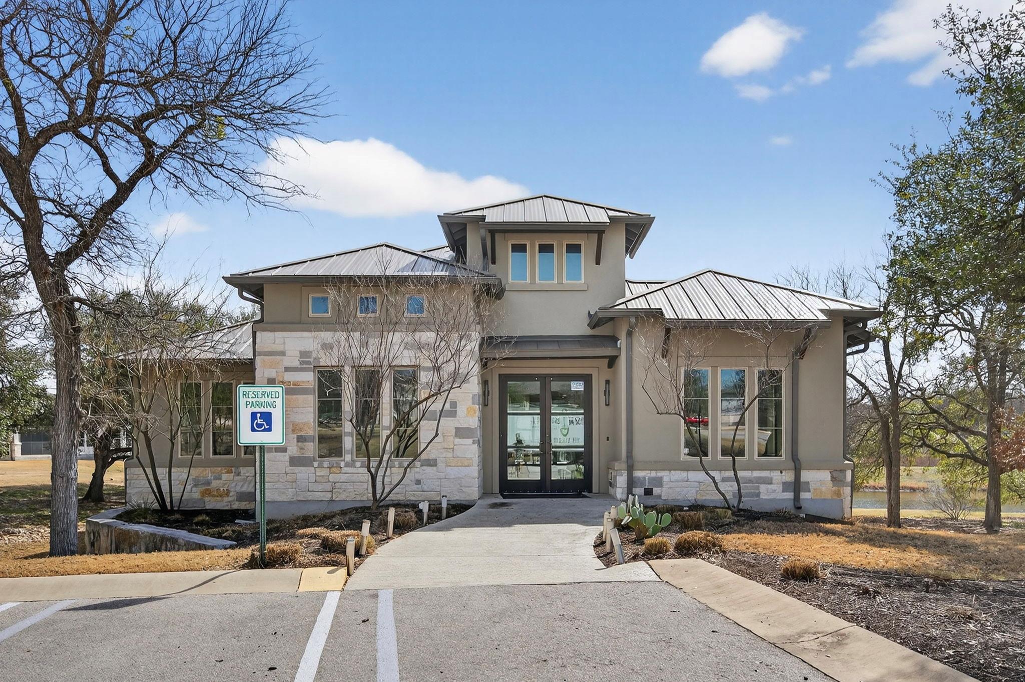 205 Clubhouse Dr # G, Georgetown, TX 78628